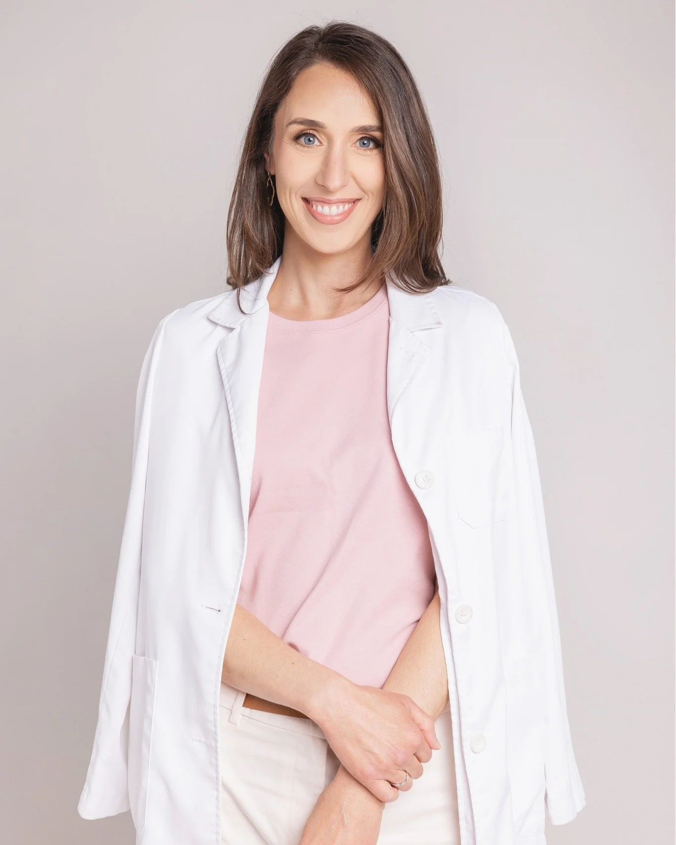 A helpful tip if your child has an aligner or retainer at school...

School Food + aligners = a little extra care at school!

If your child is popping out their aligners more often for fall goodies (hello caramel apples and popcorn parties 🍿🍎), her