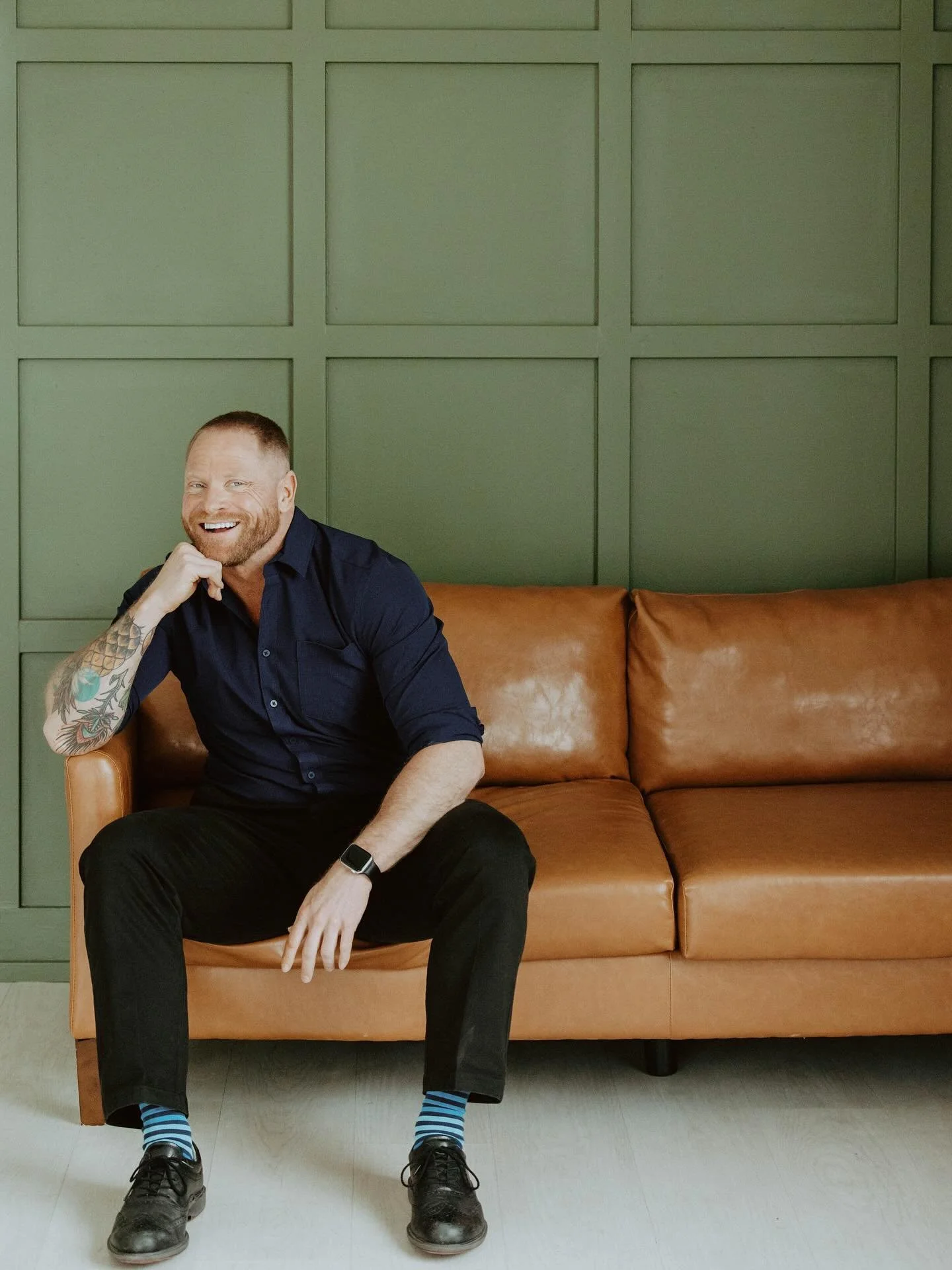 The Problem with Legal Defaults: Why Tradition Isn’t Always Fair
Why are women’s bathroom lines longer? Not because of “going in pairs.” It’s because bathrooms are built with equal square footage. On paper, it looks fai