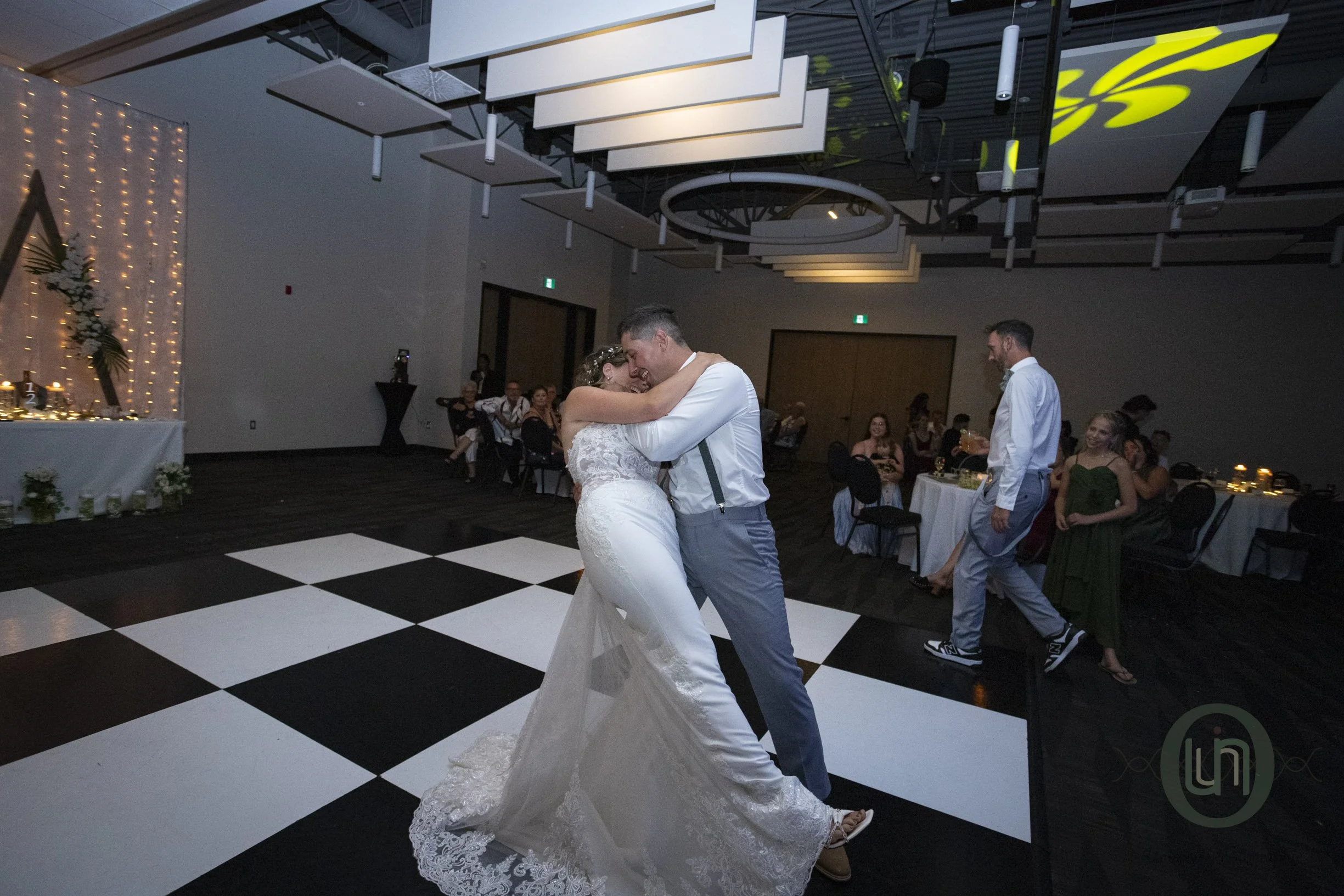 Mariage_CindyBouffard_16aout2025_Soiree_297.jpg