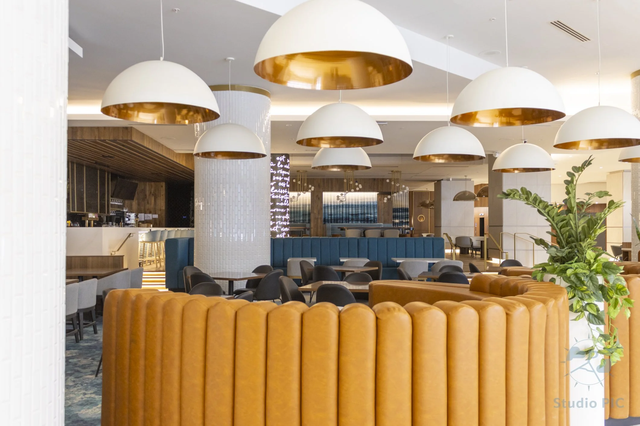 Photo immobilière; intérieur d'un restaurant à Québec