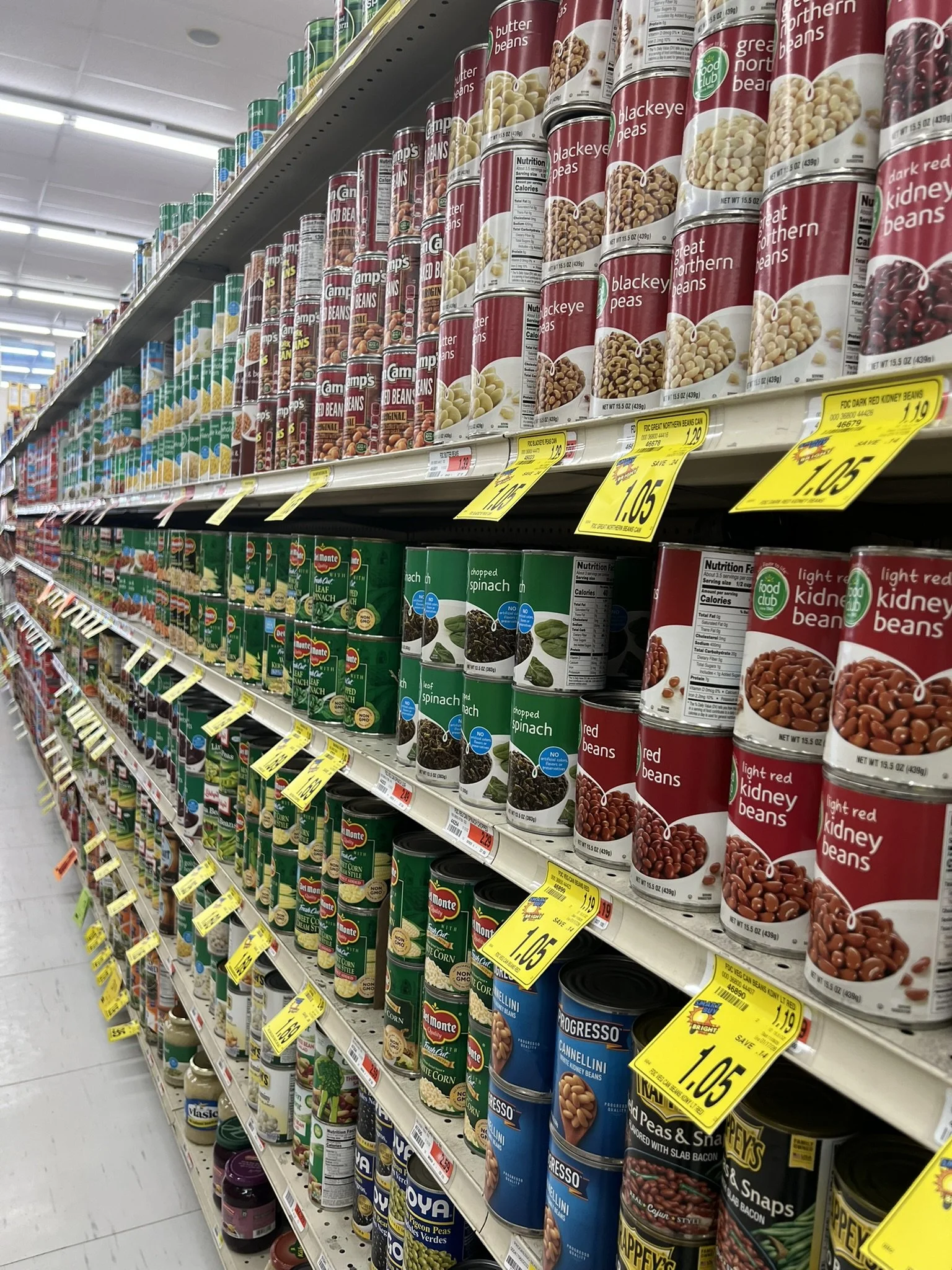 Big D grocery store shelf