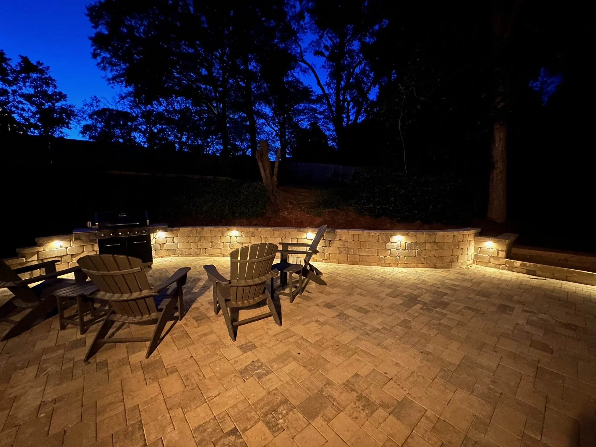 Outdoor lighting_ hardscape.jpg