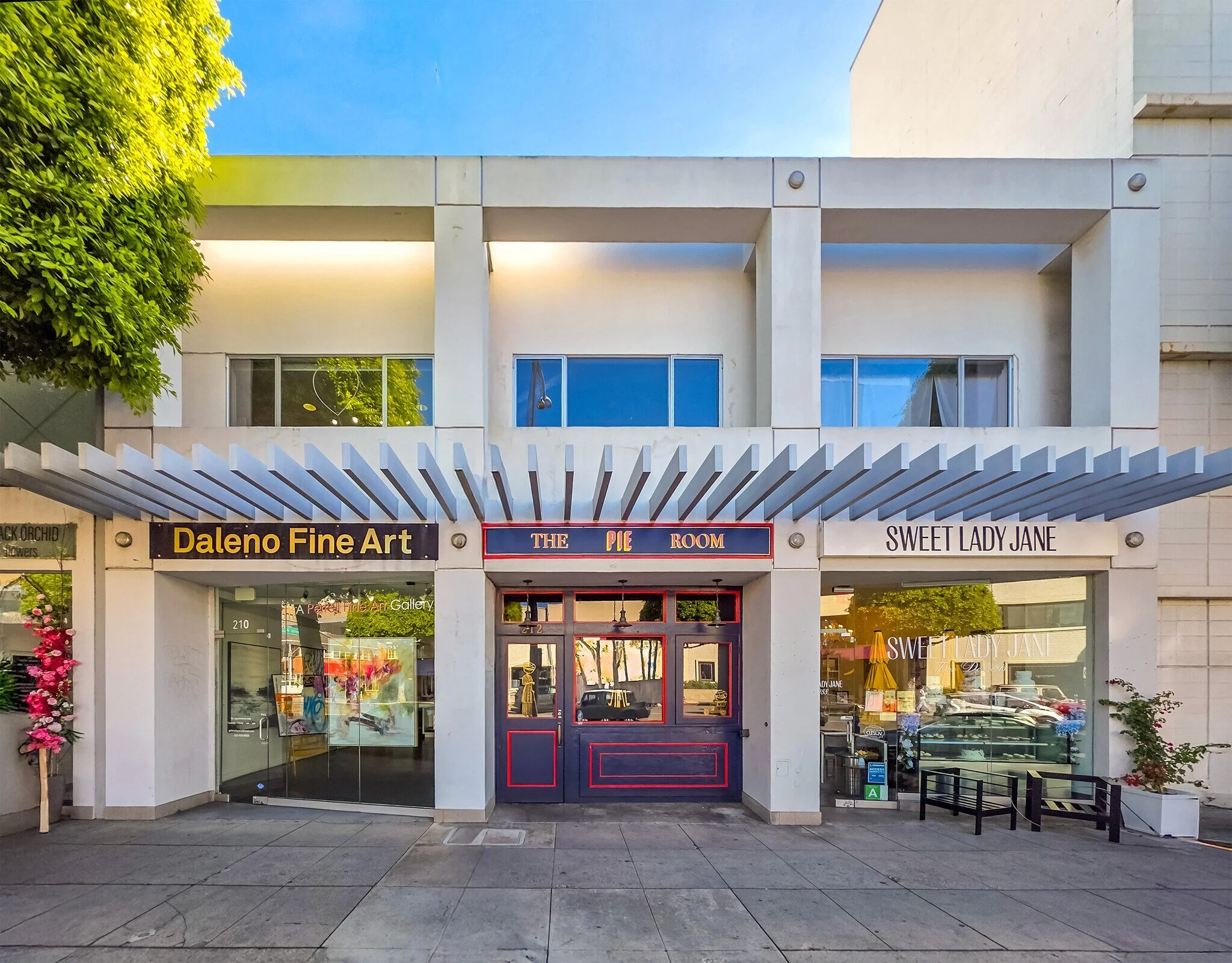 210 S Beverly Dr | Beverly Hills