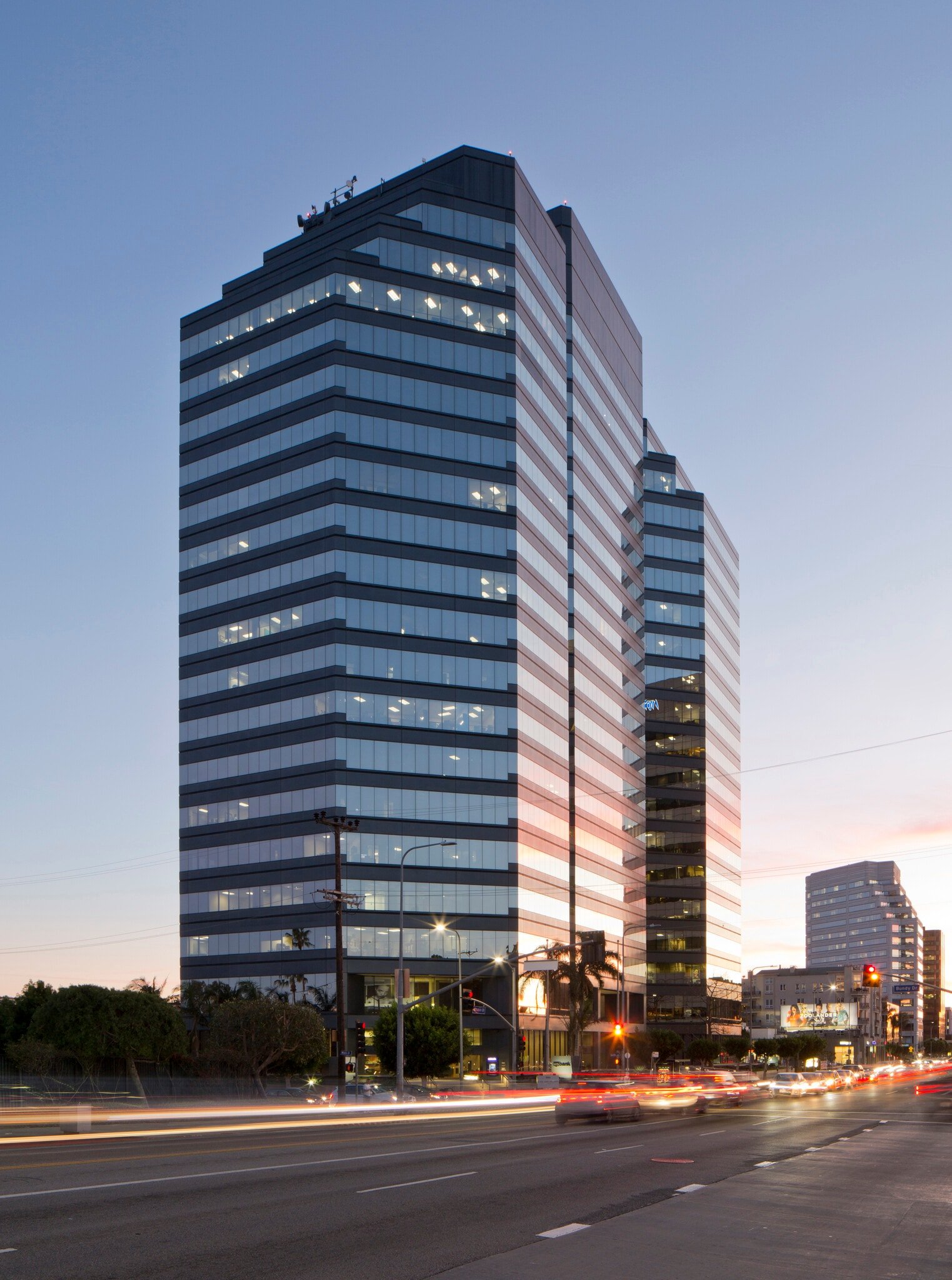 12100-Wilshire-Blvd-Los-Angeles-CA-Building-Photo-3-LargeHighDefinition.jpg