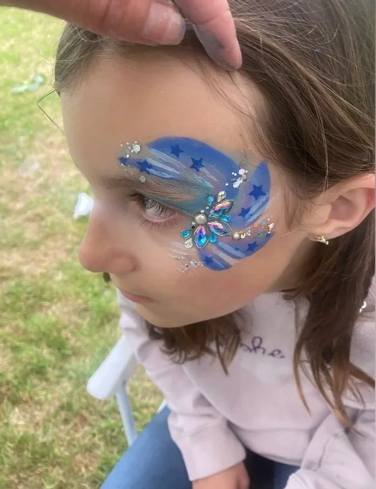 Face painter Banstead