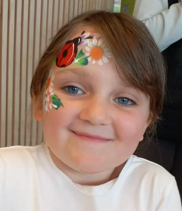 Face painter near Sutton