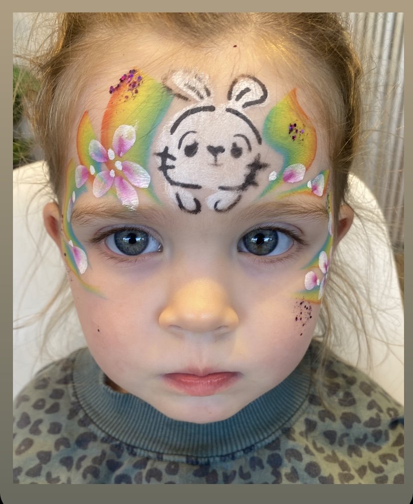 Face painter Mitcham