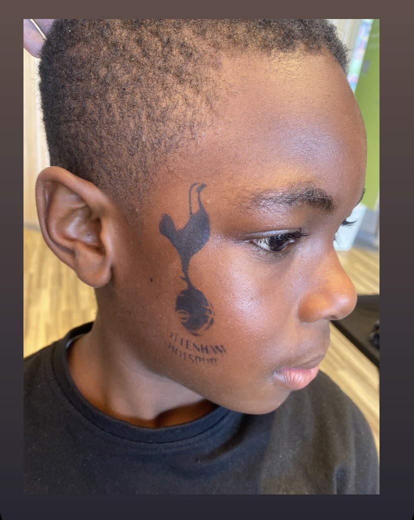 Face painter Sanderstead