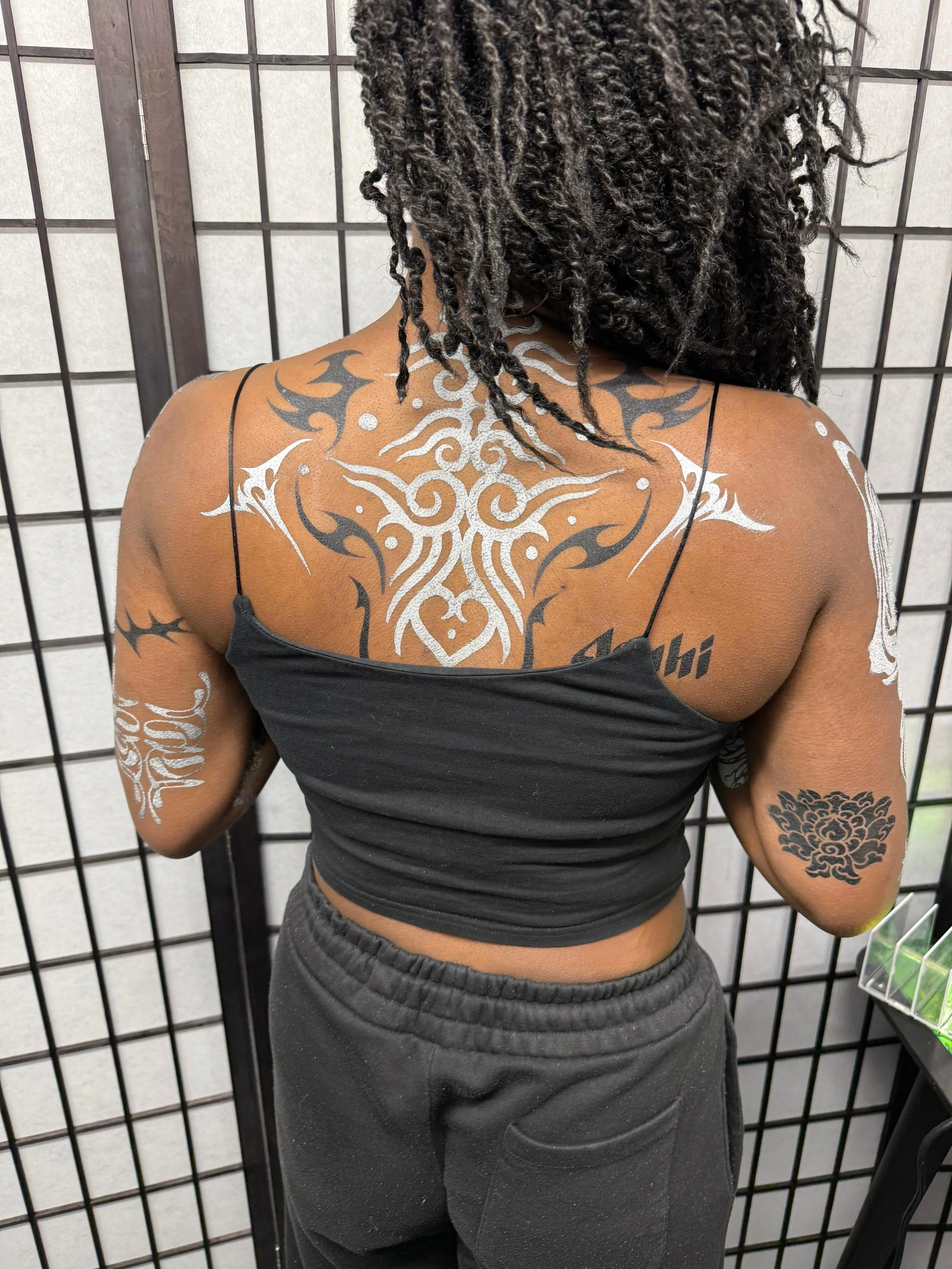 Airbrush tattoo service near me for events in London