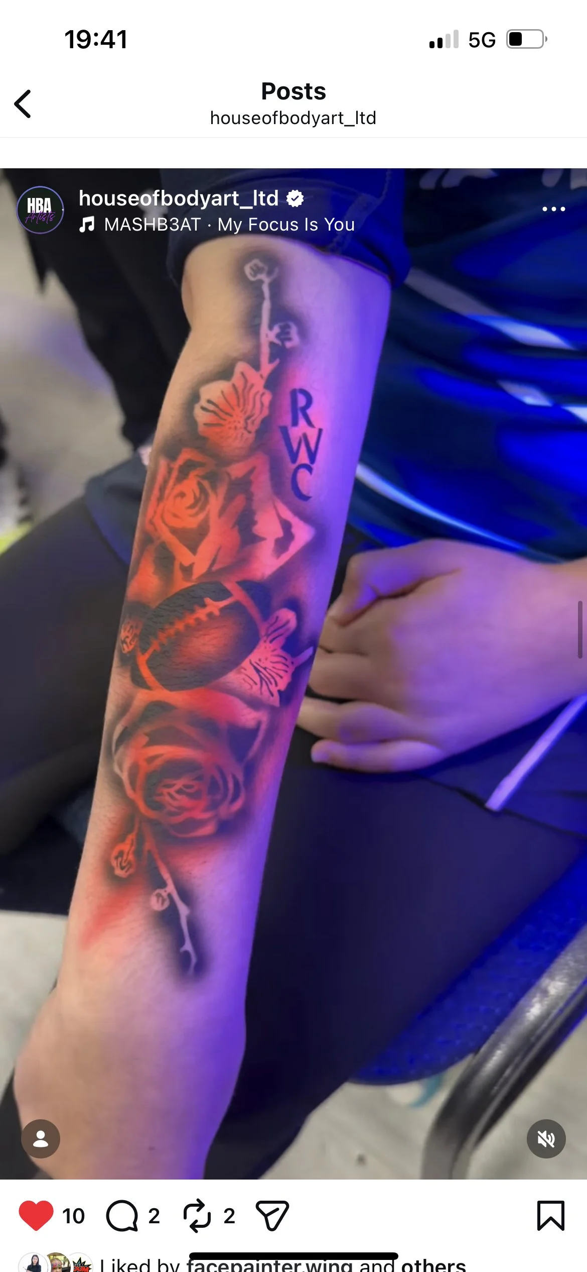 Live airbrush tattoo entertainment at a celebration in London