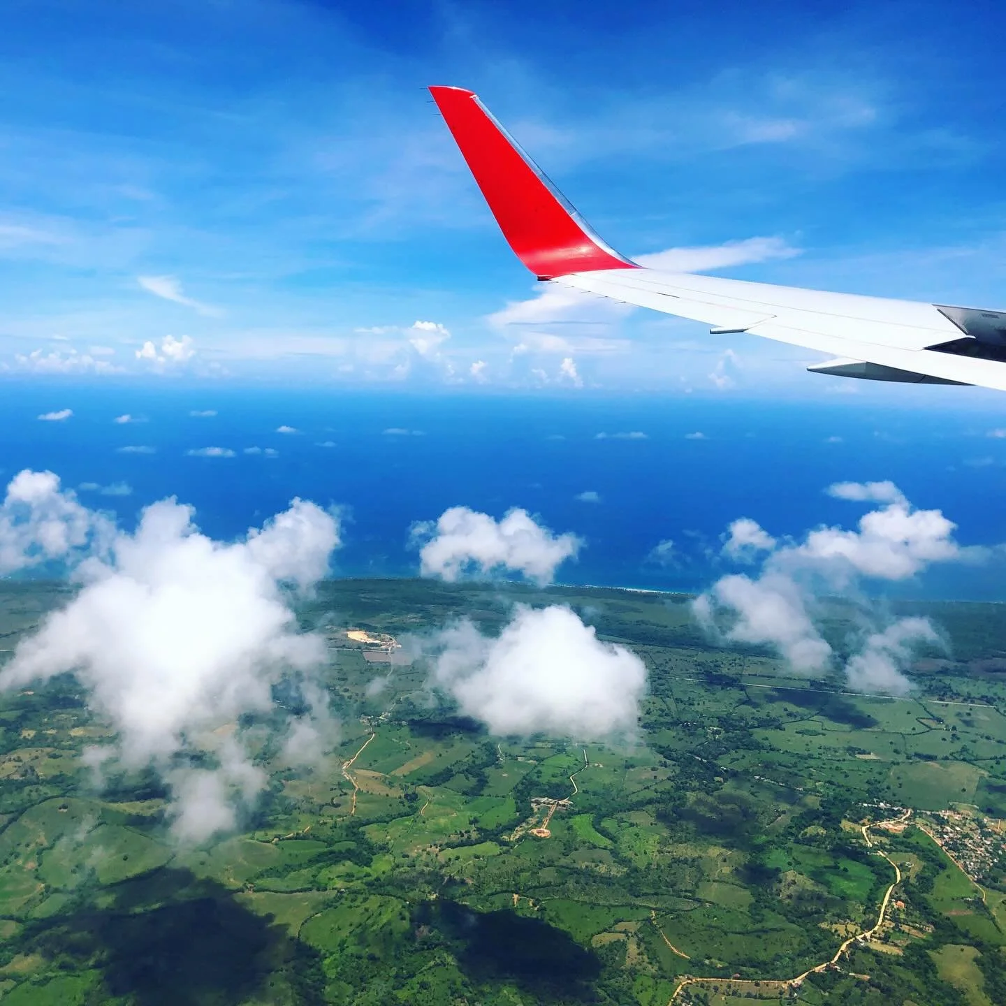 Less than two months until I&rsquo;m back on a plane! So today I&rsquo;m sharing my favourite magical views from the clouds 🥰✈️
 
1. Dominican Republic, landing in Punta Cana
2. Canada, flying over the Rocky Mountains
3. Japan, shortly preparing for
