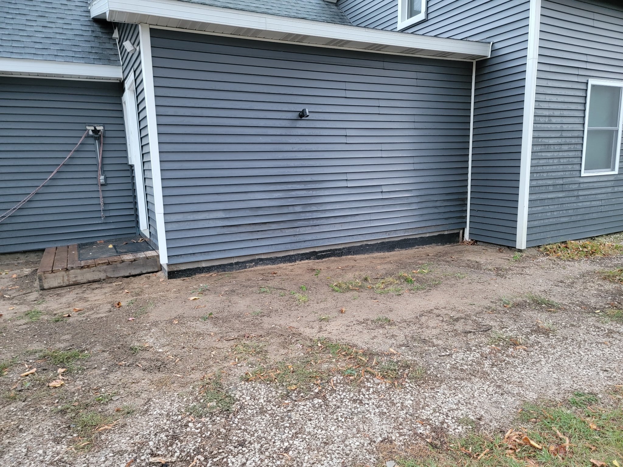 Finished product (homeowner is planning on replacing siding when the weather warms up again).