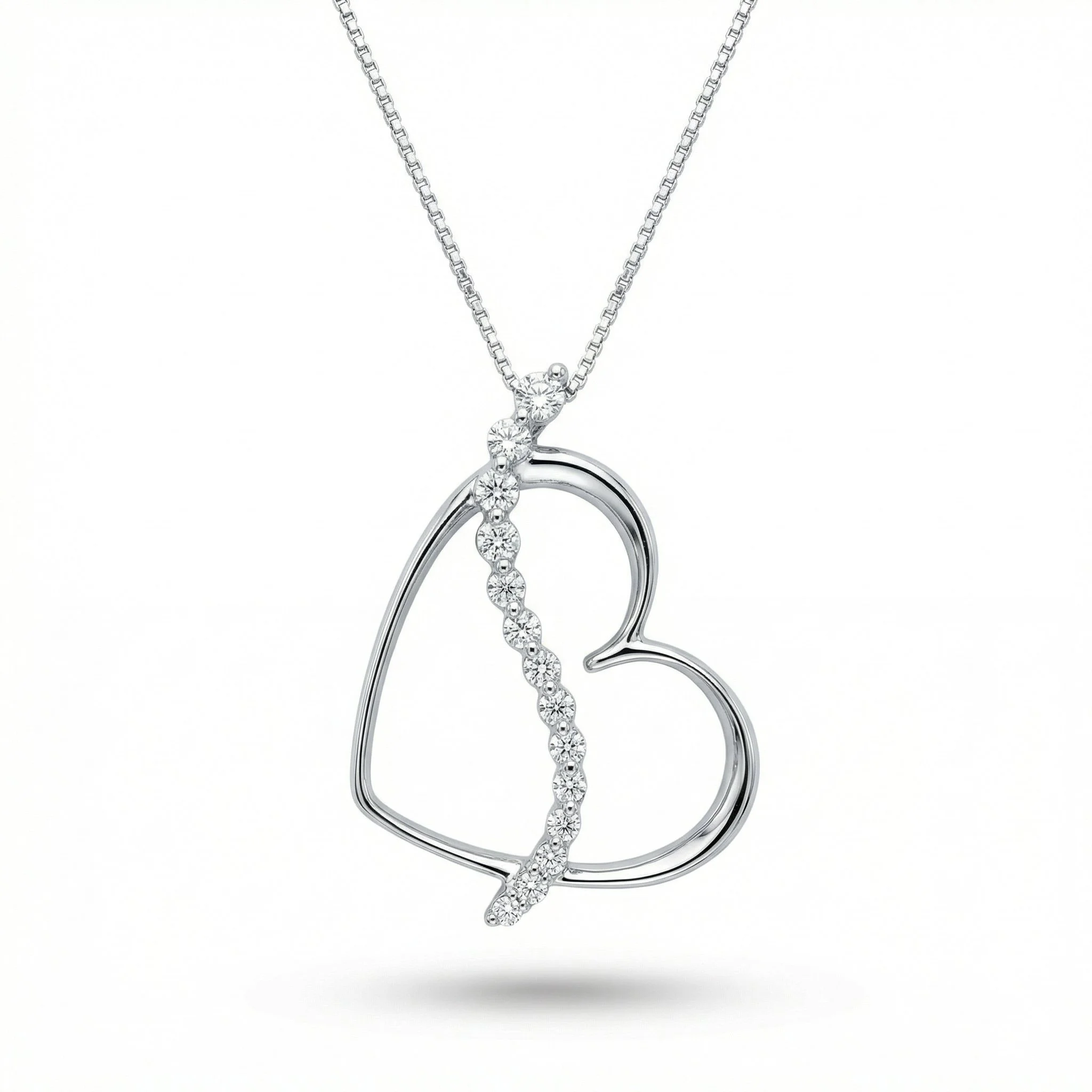 18K White Gold & Diamond Open Heart Pendant (0.22ct) (2.36g)