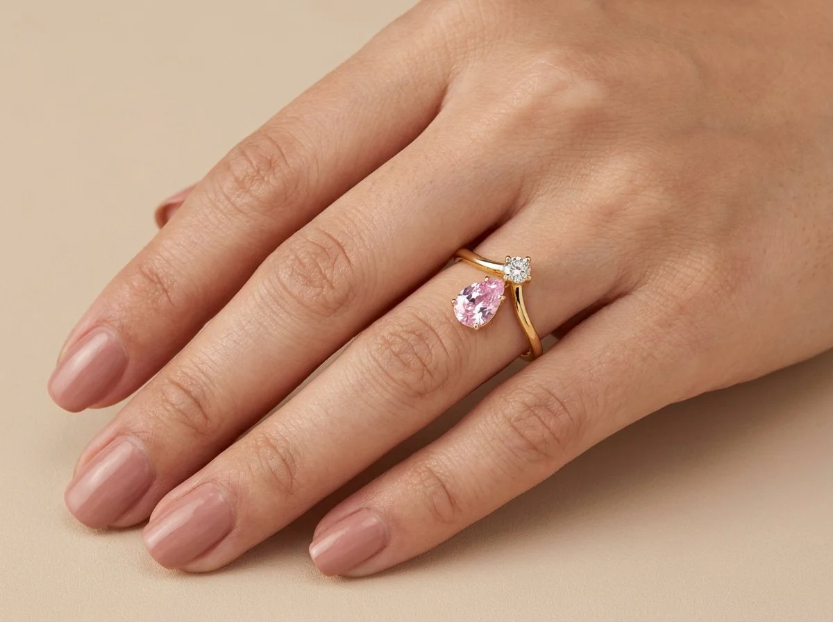 18K Yellow Gold & Diamond Pink Pear Ring (0.06ct) (2.10g)