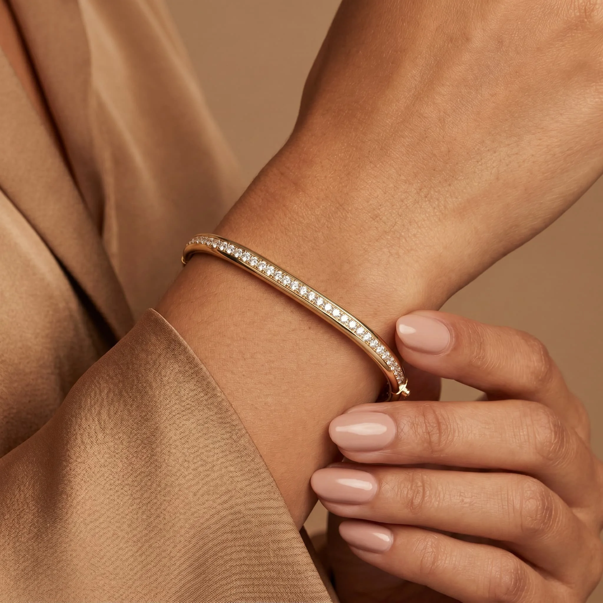 Firefly_Gemini Flash_Close-up of a woman's wrist wear 614346 QP3.jpg