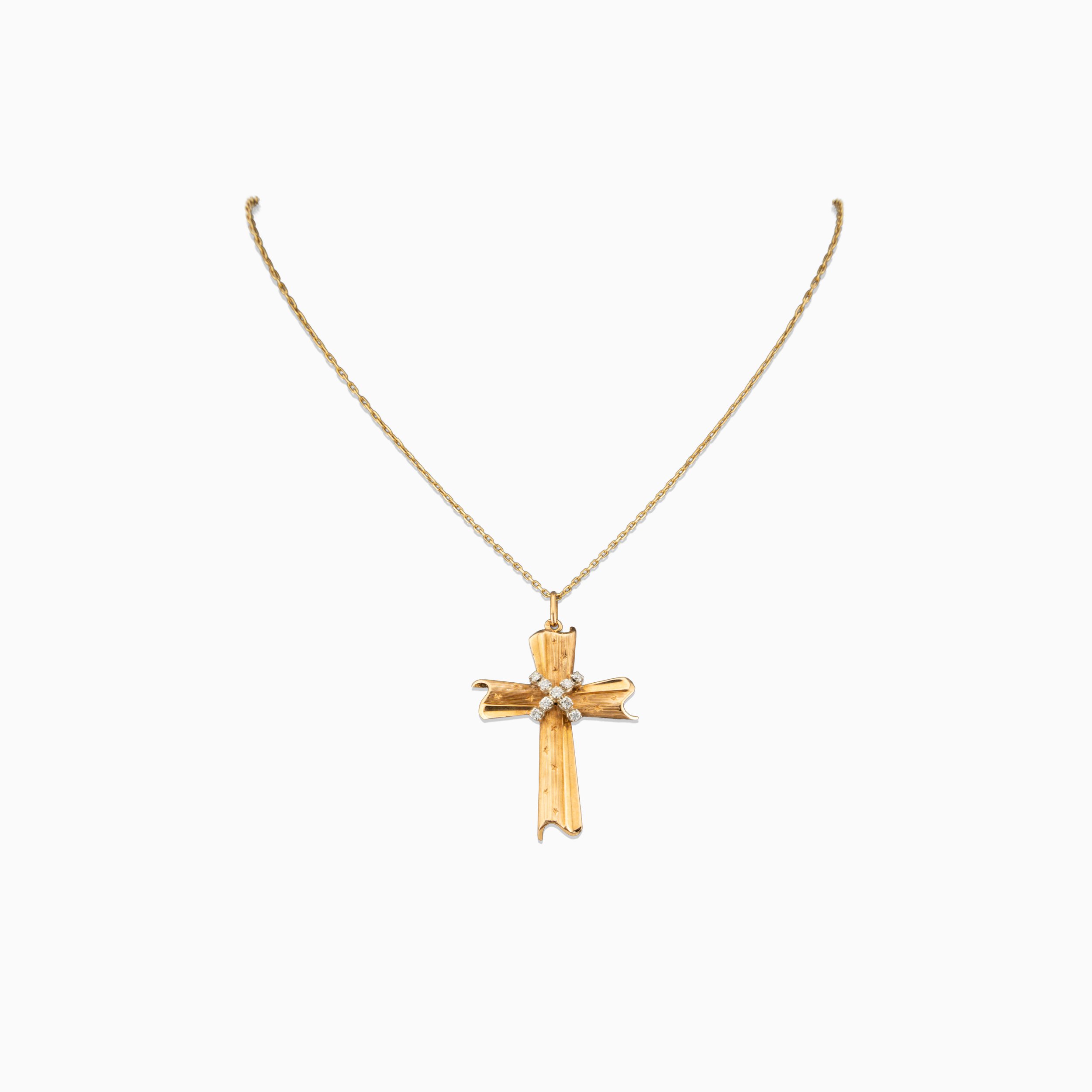 18K Yellow Gold & Diamond Cross Pendant (0.56ct)