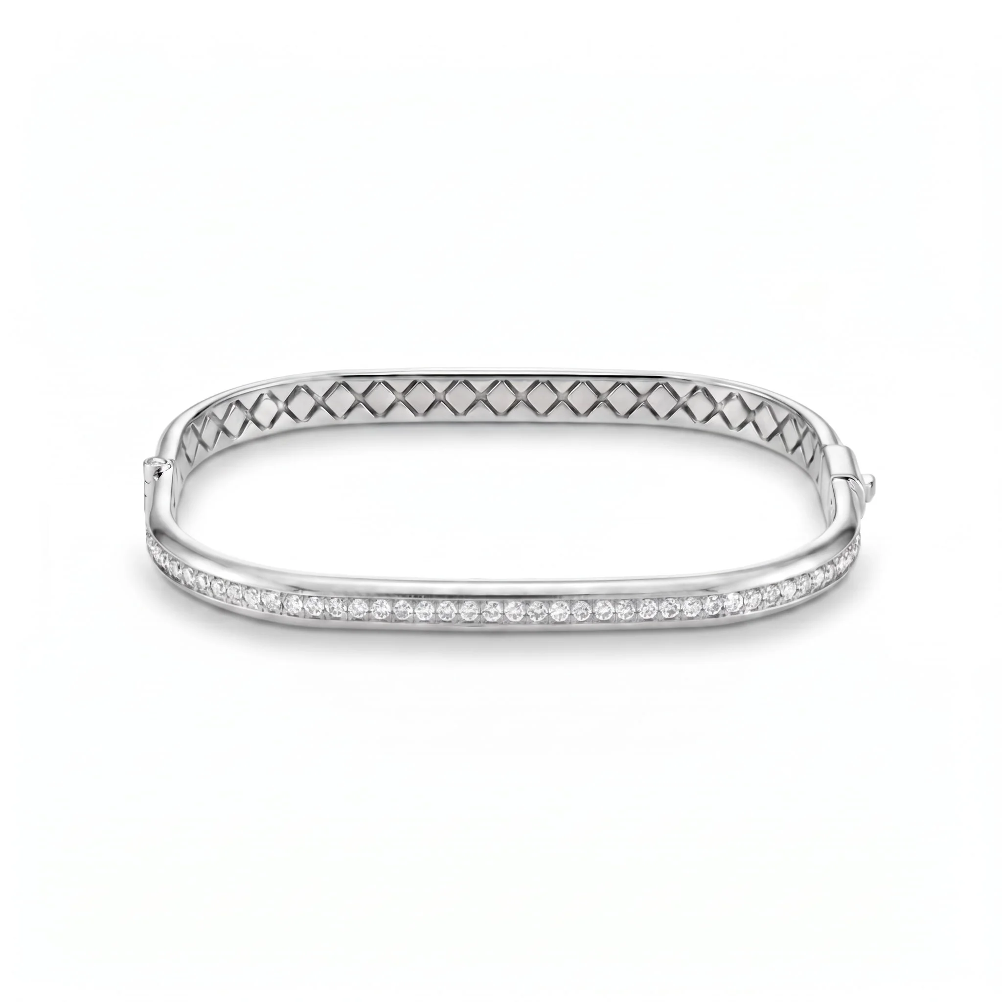 18K White Gold & Diamond Lattice Bangle (0.42ct) (8.35g)