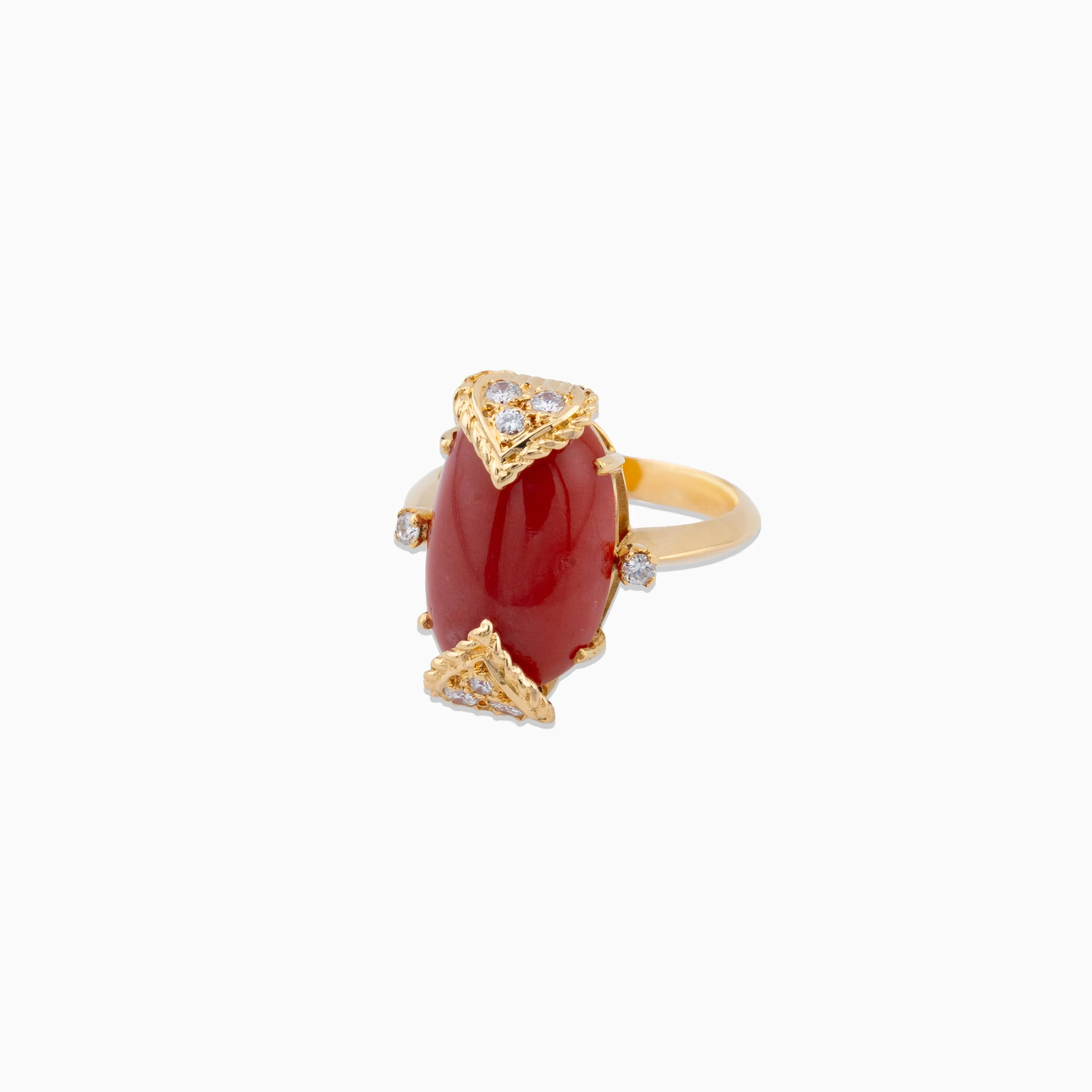 18K Yellow Gold & Diamond Red Coral Ring (0.65ct)