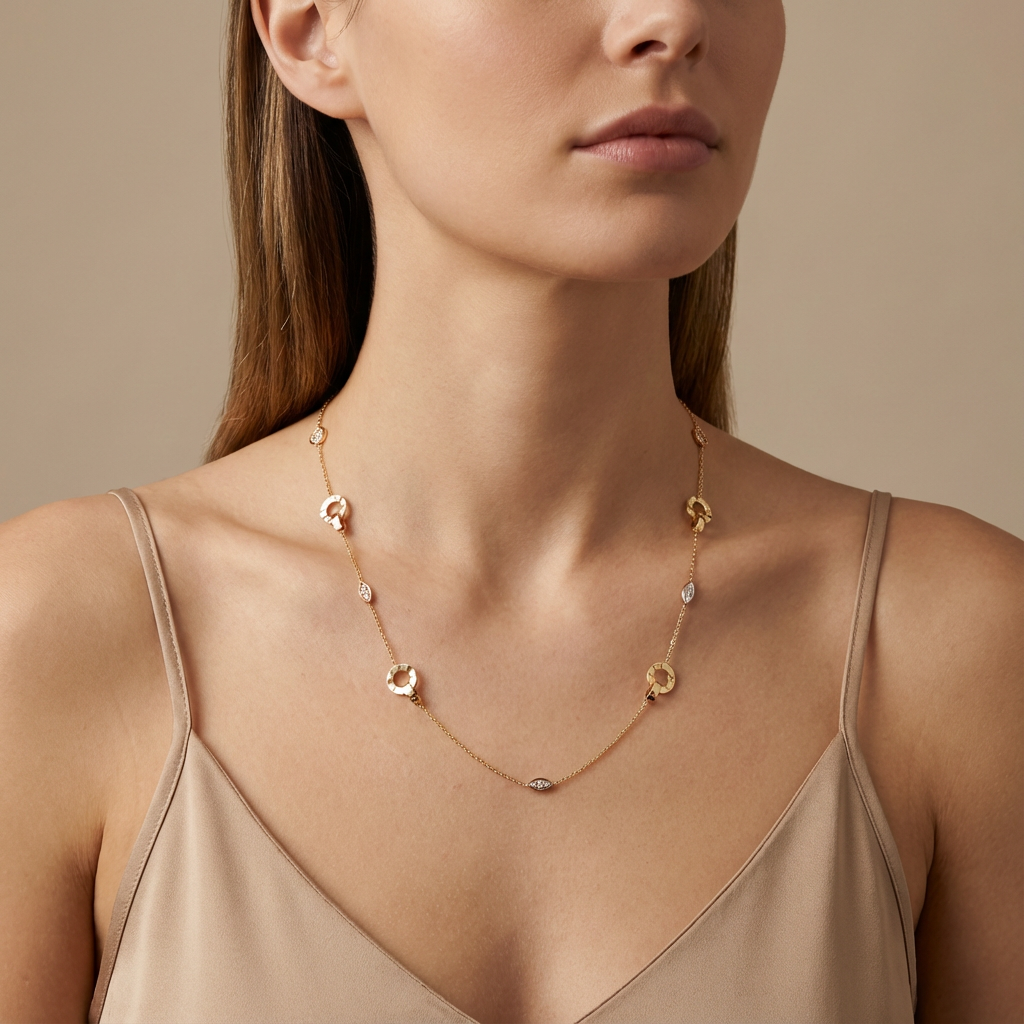 18K Yellow Gold Cartier Inspired Pendant (18.34g)