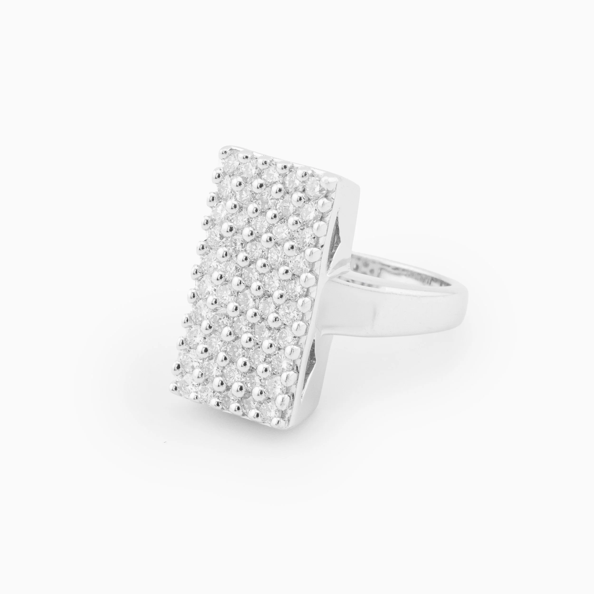 18K White Gold & Diamond Rectangular Ring (0.60ct)
