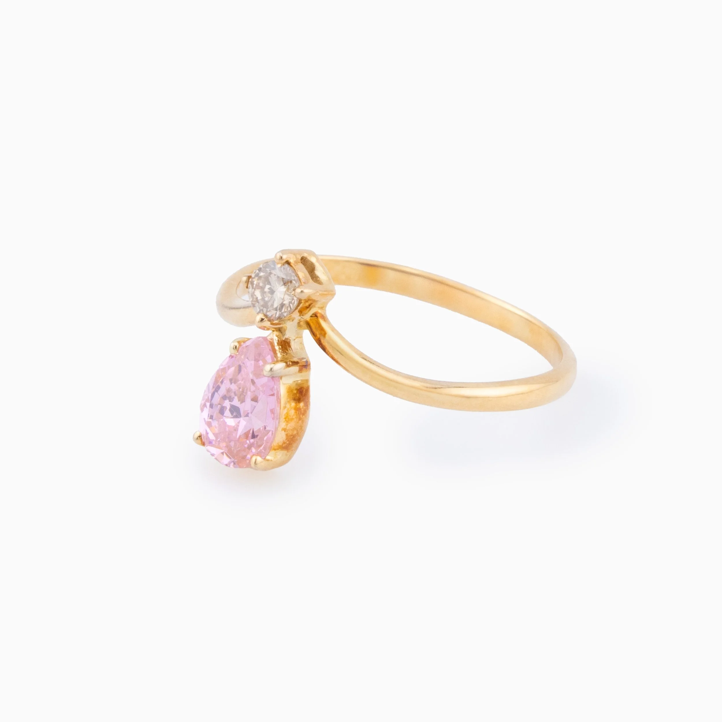 18K Yellow Gold & Diamond Pink Pear Ring (0.06ct)