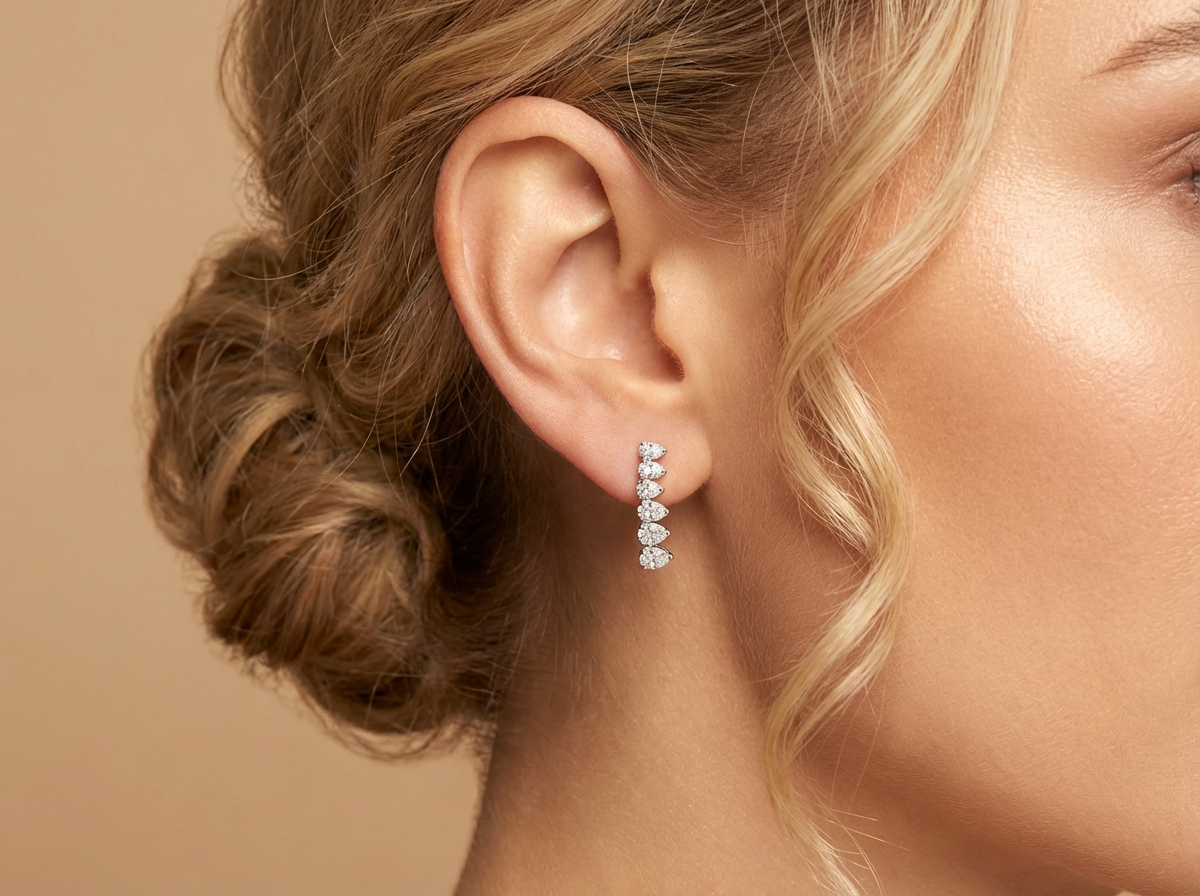 18K White Gold & Diamond Cascading Earrings (0.94ct)