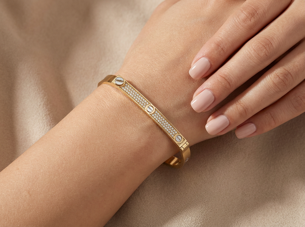 18K Yellow Gold Cartier Inspired 'Love' Bangle (12.46g)