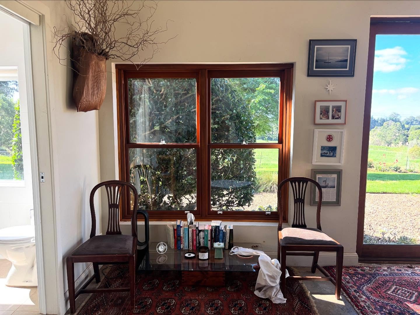 Some lovely cedar windows we installed from @trendwindowsau and new v-groove doors throughout the house @humedoors