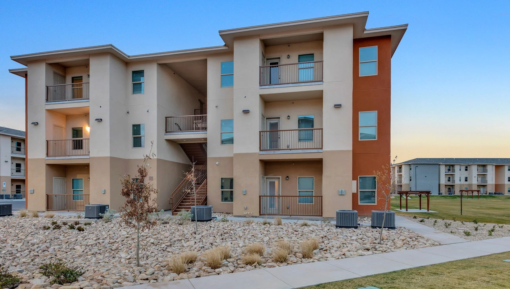 North Loop Apartments