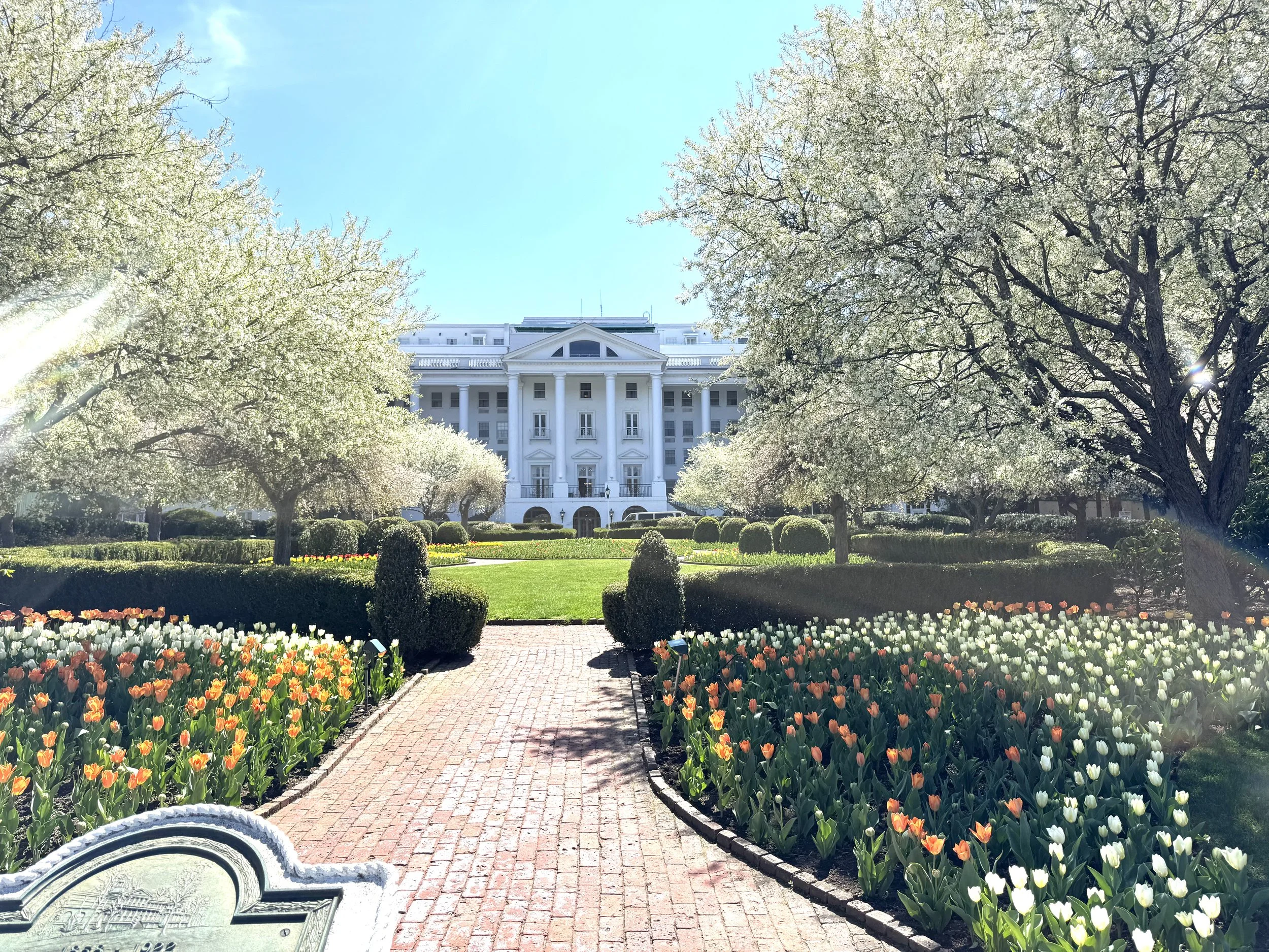 Gorgeous outdoor front!.jpeg