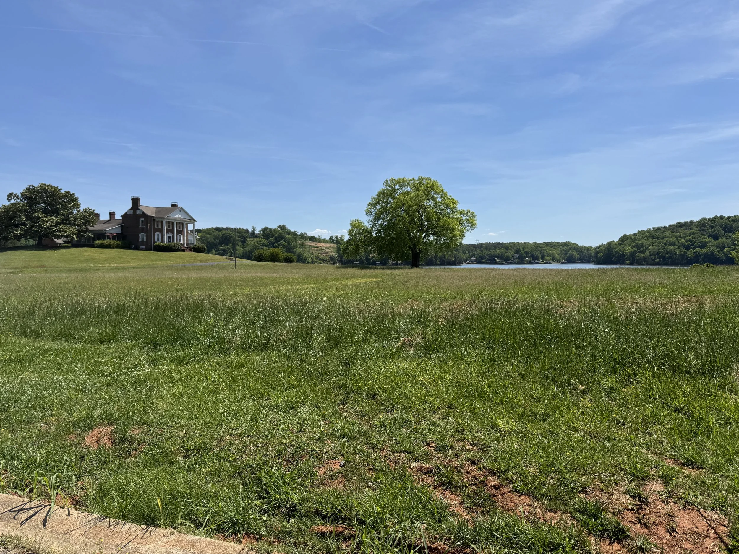 Old historic house.jpeg