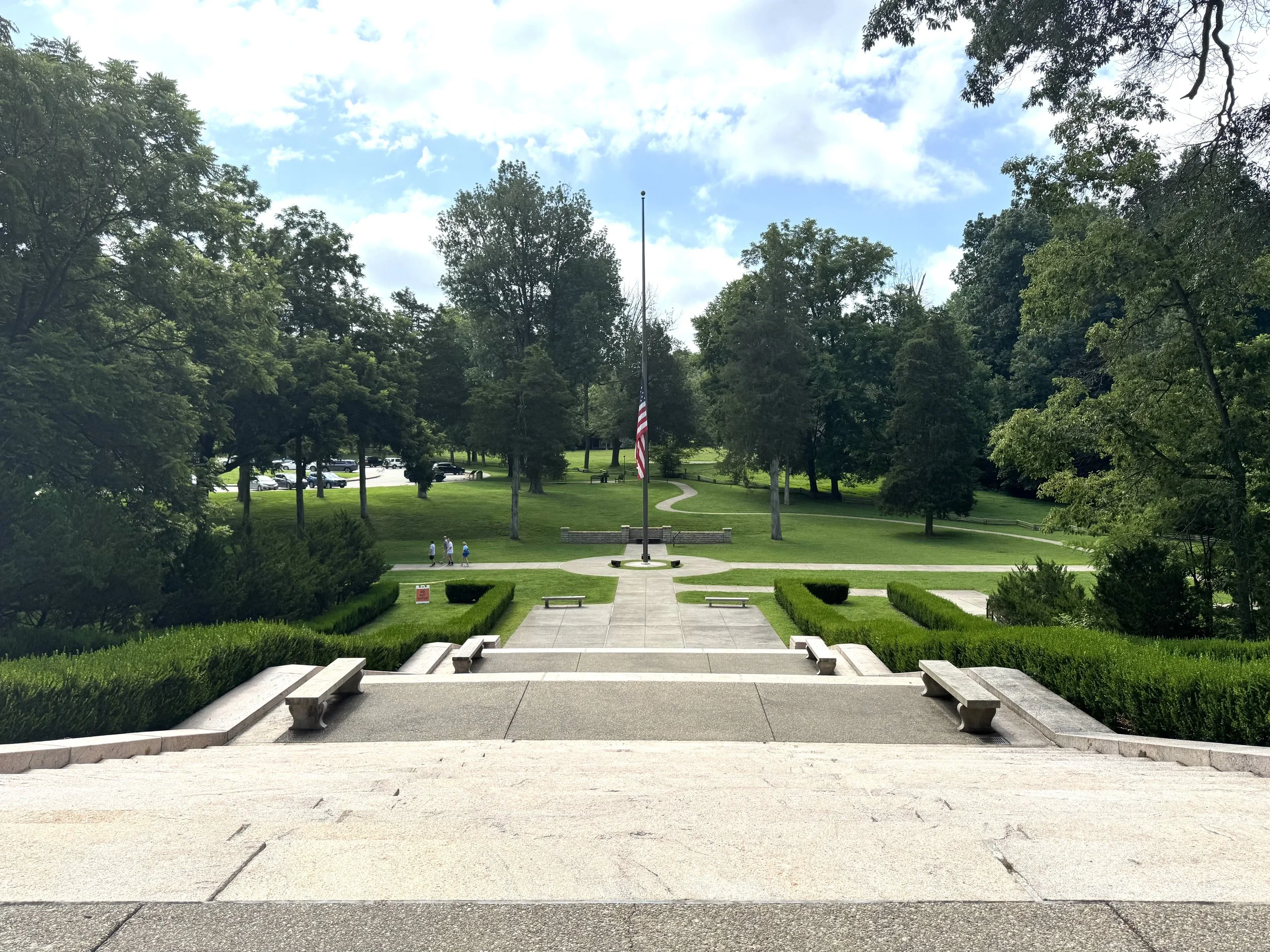 Monument, looking down steps.jpeg