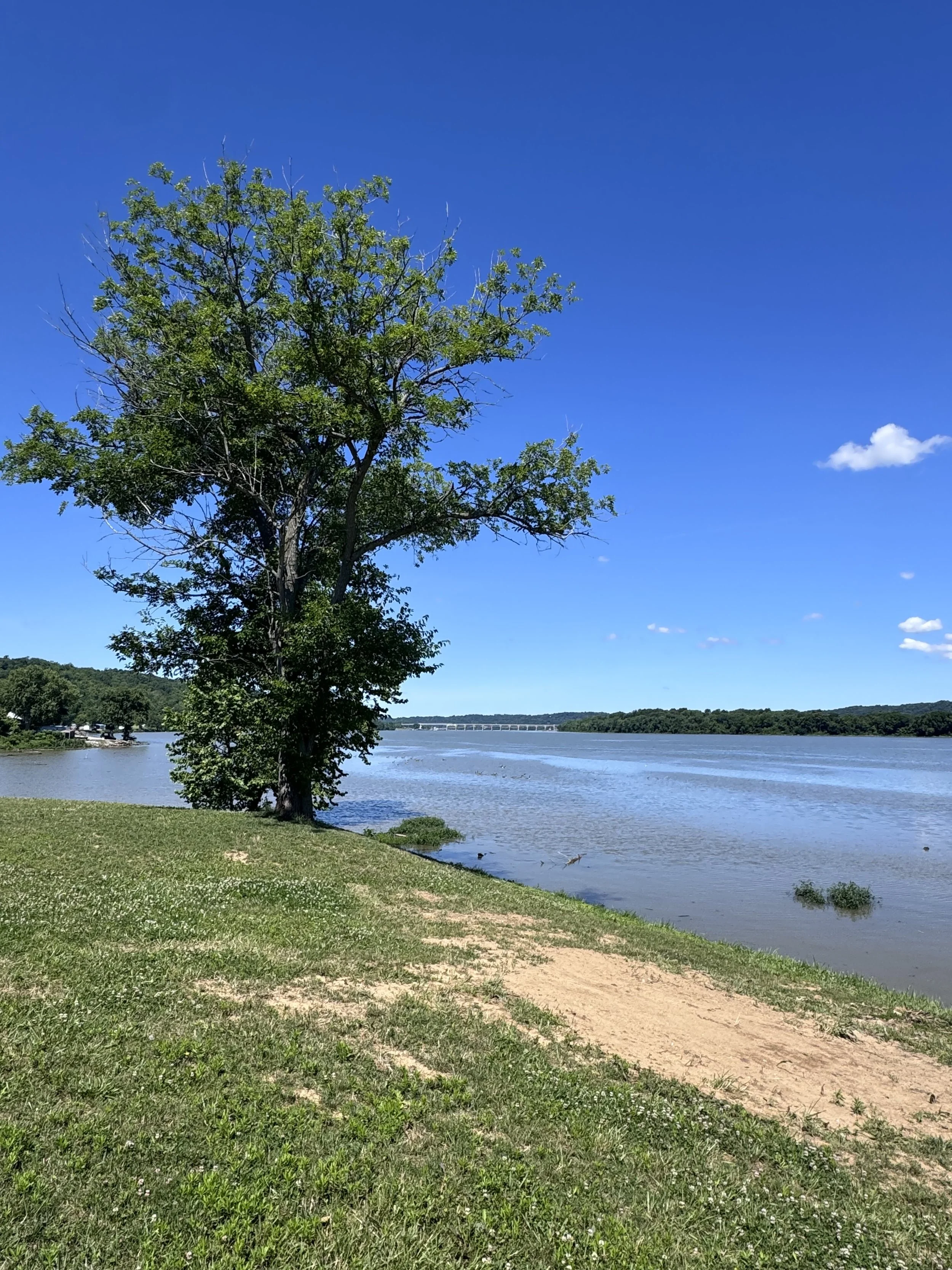 Ohio River.jpeg