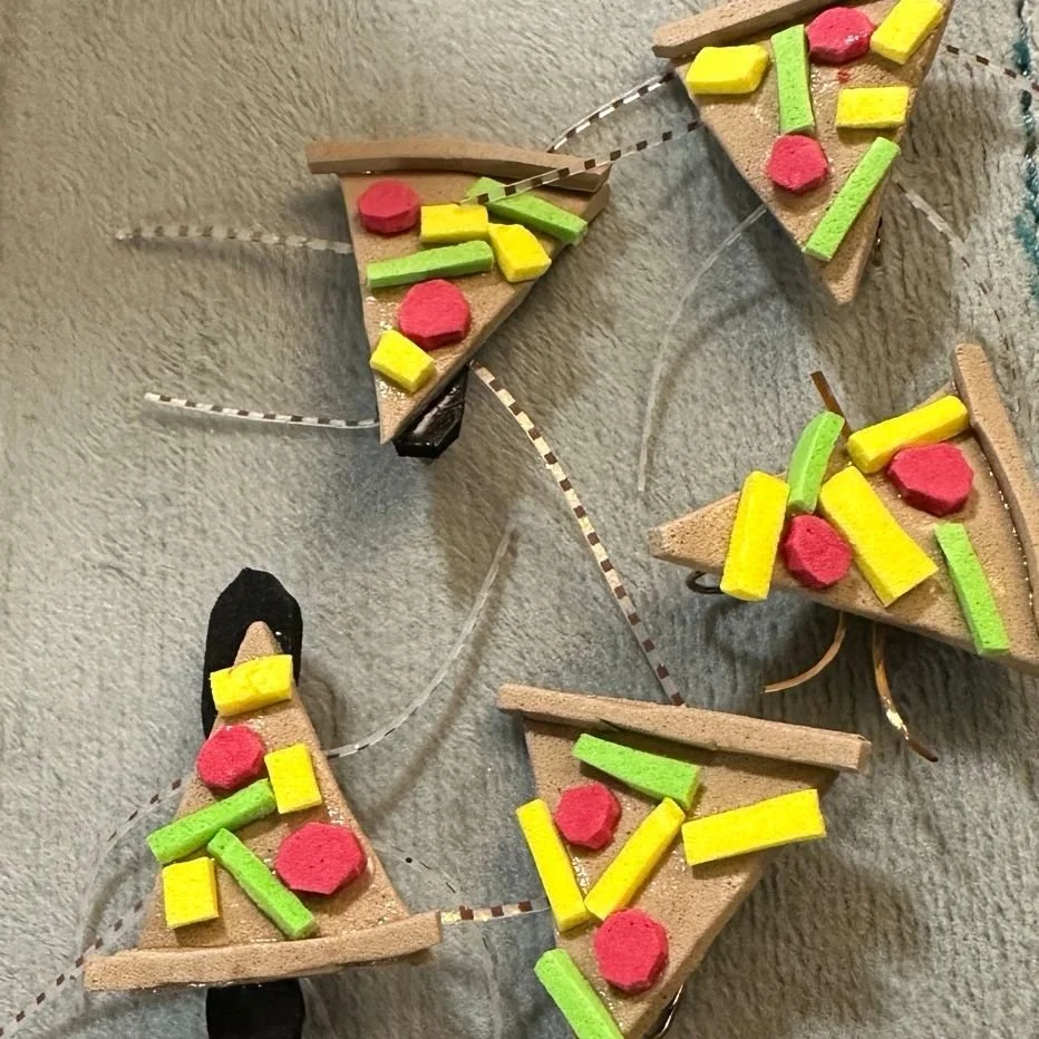 Ever used a pizza fly? 😝🍕

One of our members tied these up recently. Remember to only fish these in streams with a high, naturally occurring pizza bug population! 

🎣 Chesapeake Women Anglers is a 501(3)c non-profit women-led club based in the Vi