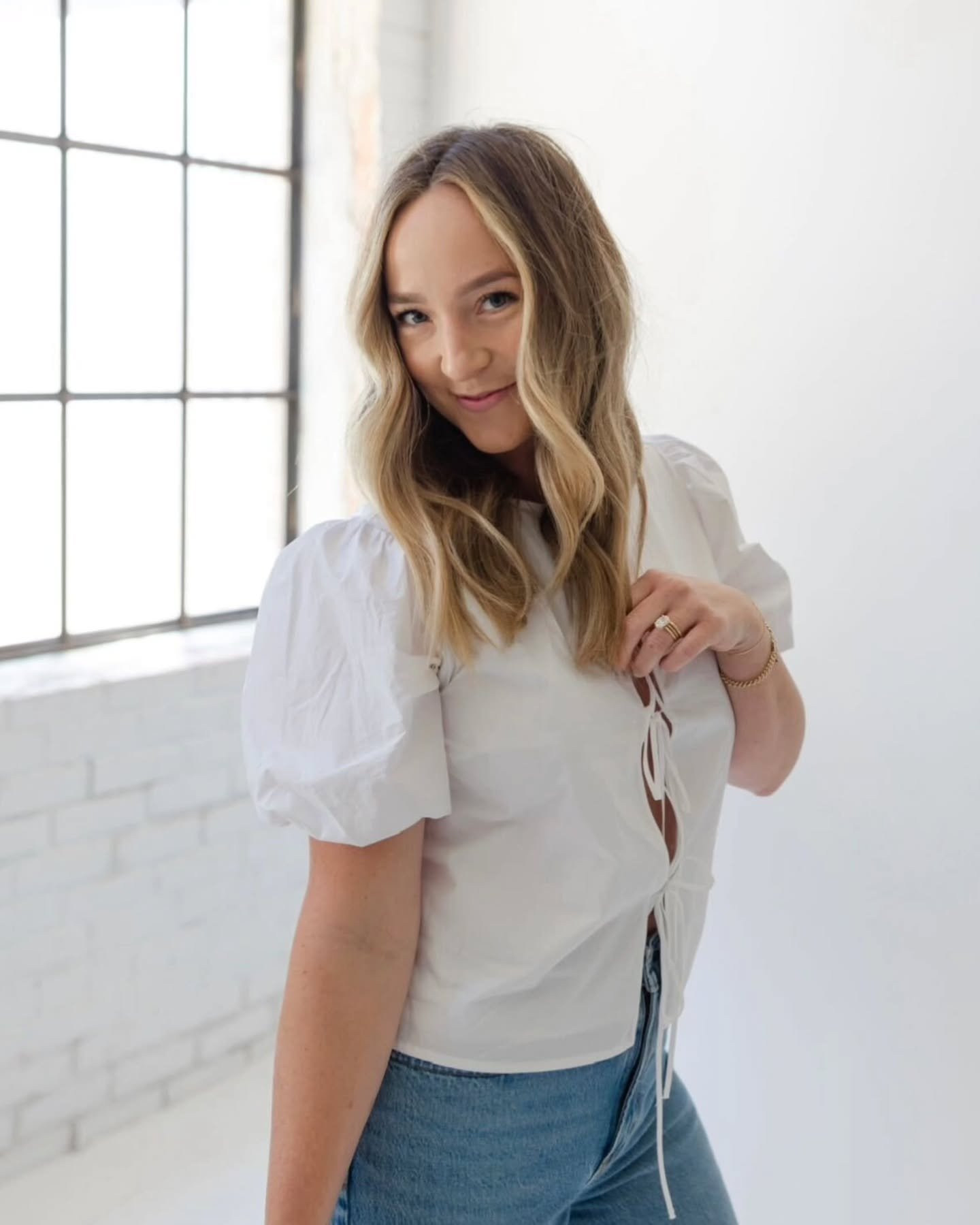 Have you met Maddie? @hairby.maddiej
If you&rsquo;re new here, let us reintroduce one of our favorites behind the chair 🫶

Maddie brings effortless style, thoughtful technique, and a calming presence to every appointment. From dimensional blondes to