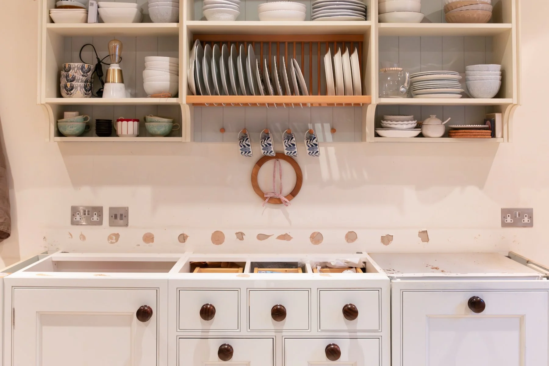 Choosing worktop surfaces for your home in Somerset and New Forest