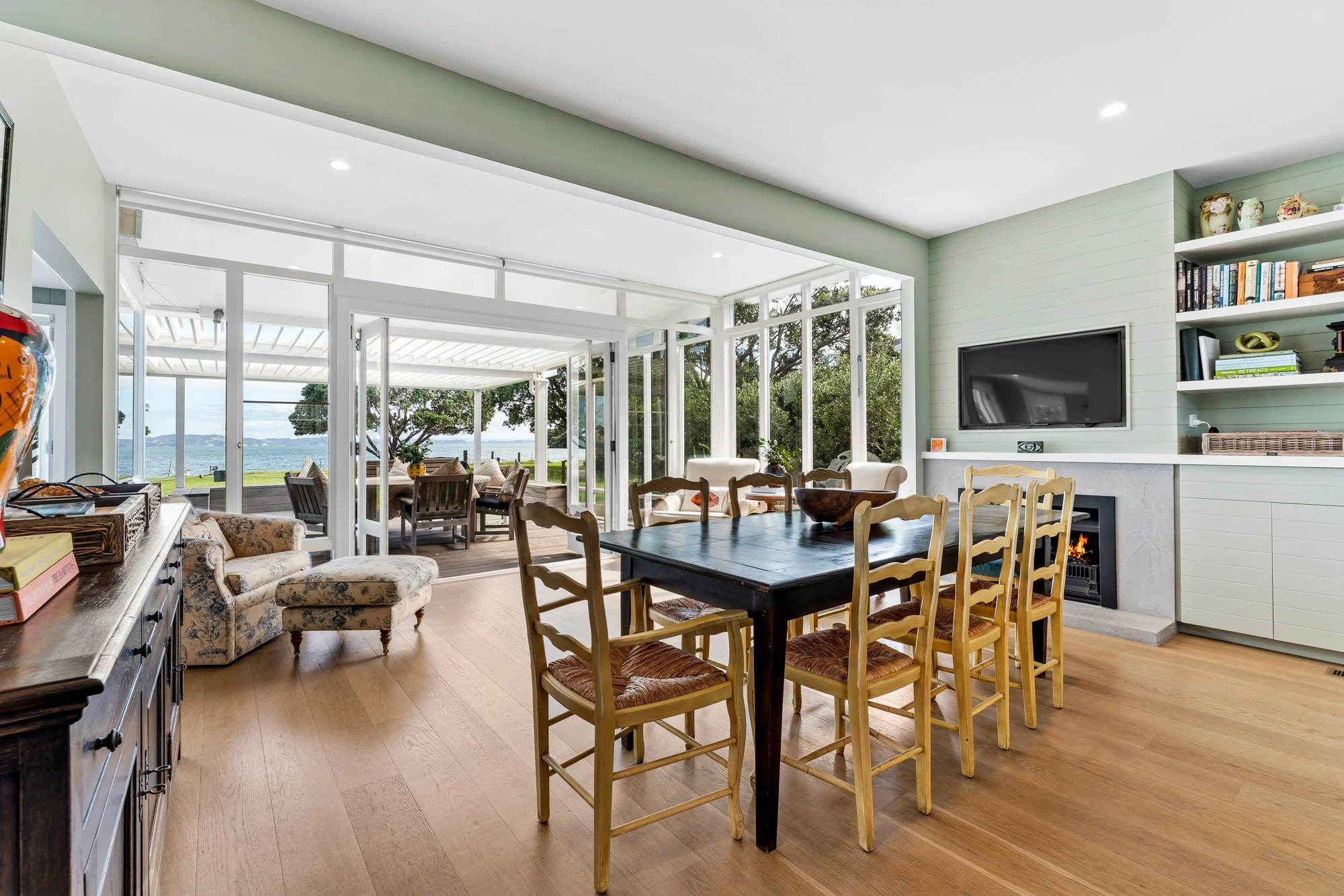 40_45 Beach Road (Web).jpg