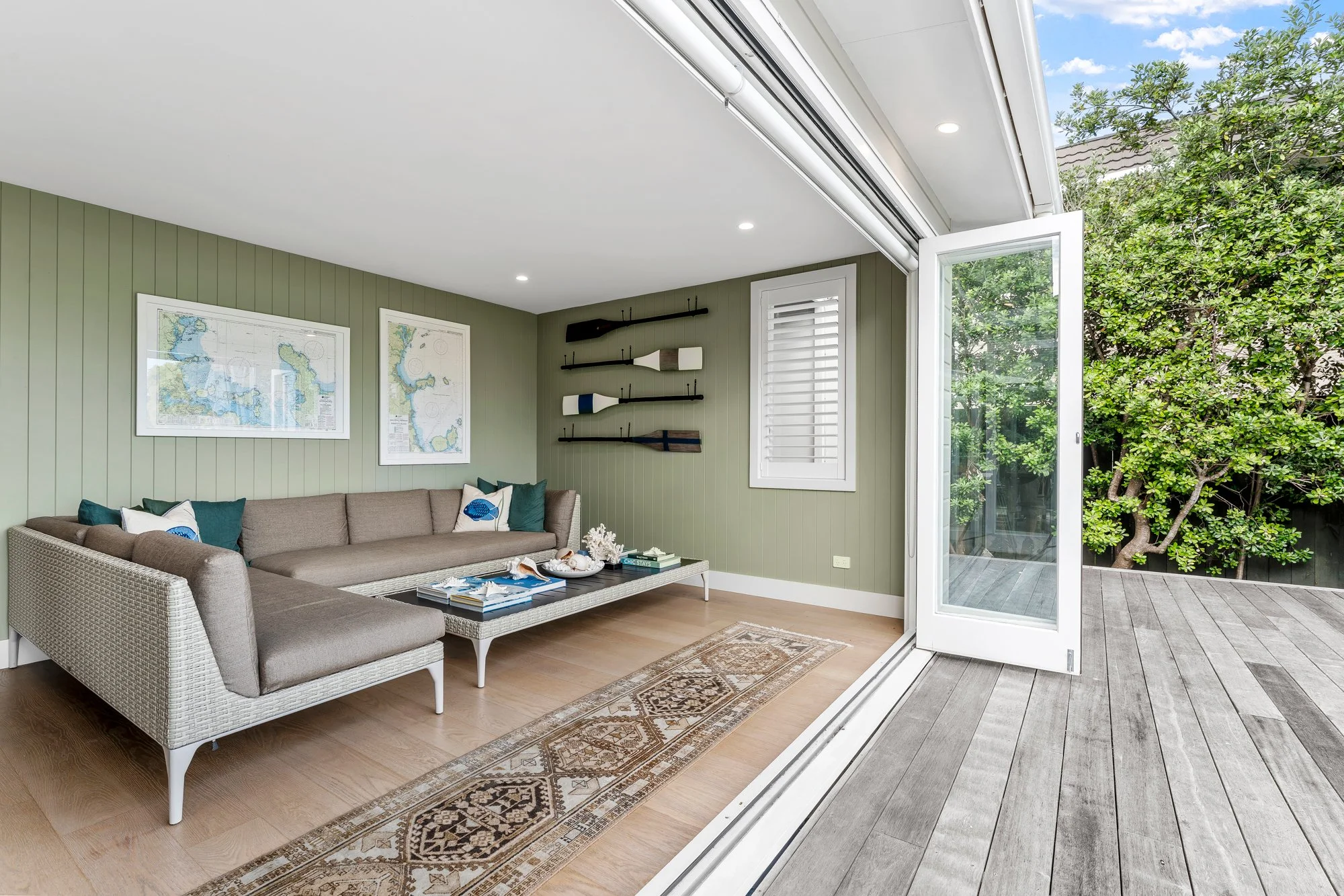 47_45 Beach Road (Web).jpg