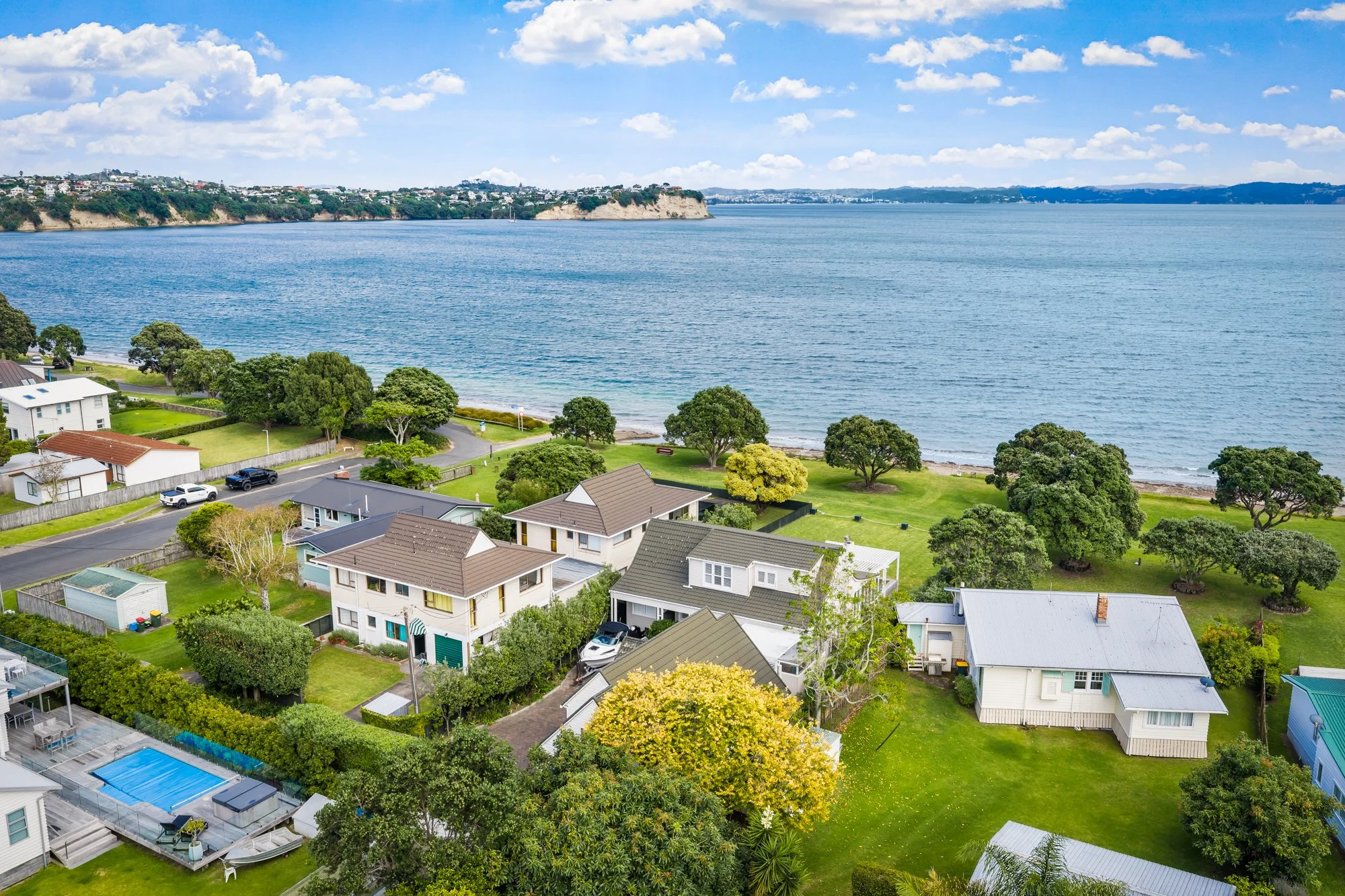 12_45 Beach Road (Web).jpg