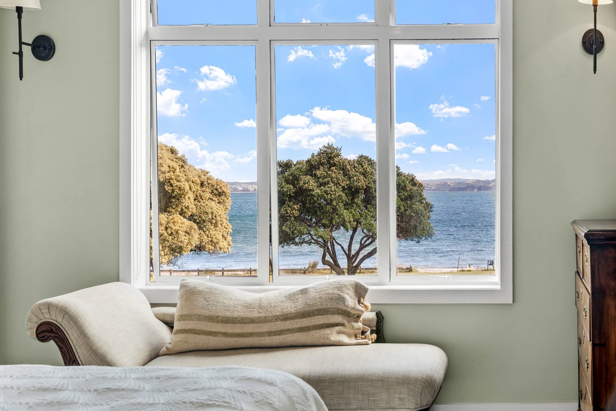 37_45 Beach Road (Web).jpg