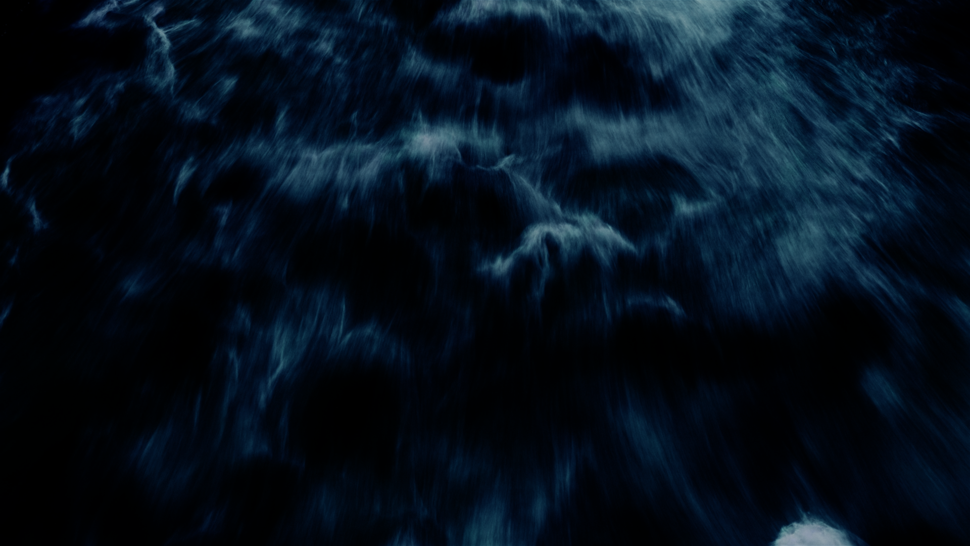 FLOW_01_TRAIL_DARK_PXL.mov_1.png