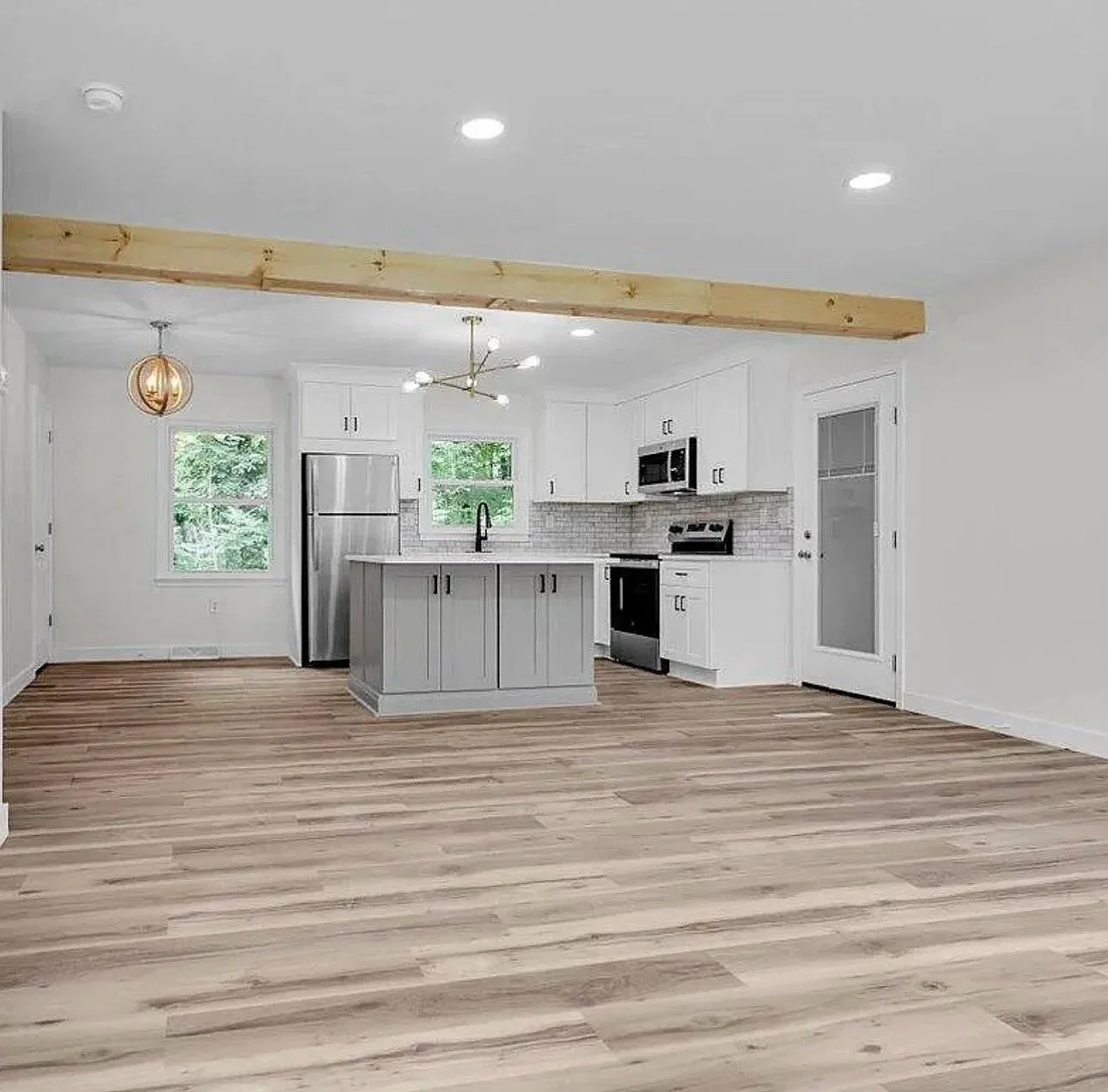 Kitchen Remodel / Flip House