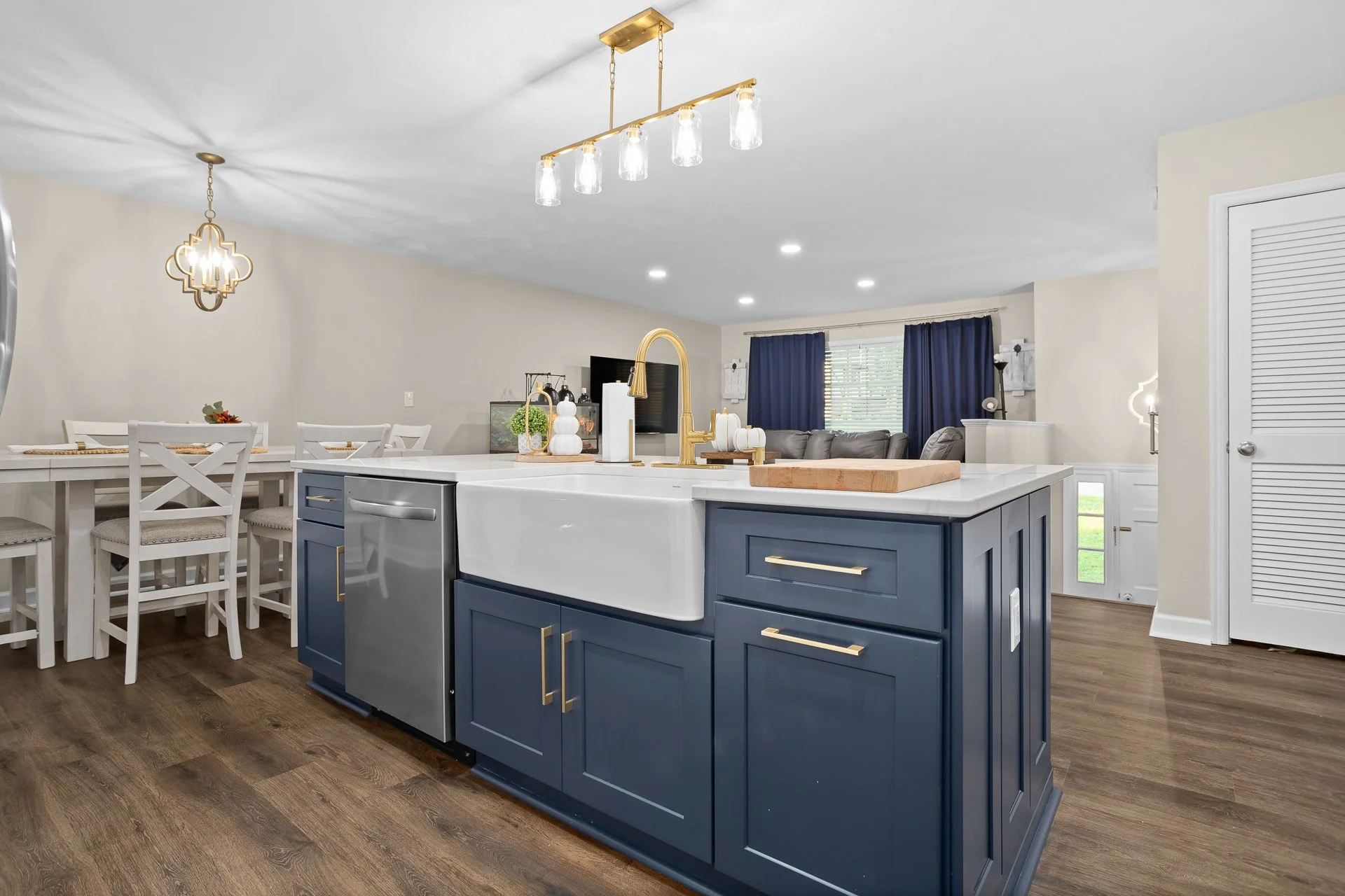 Farm Sink