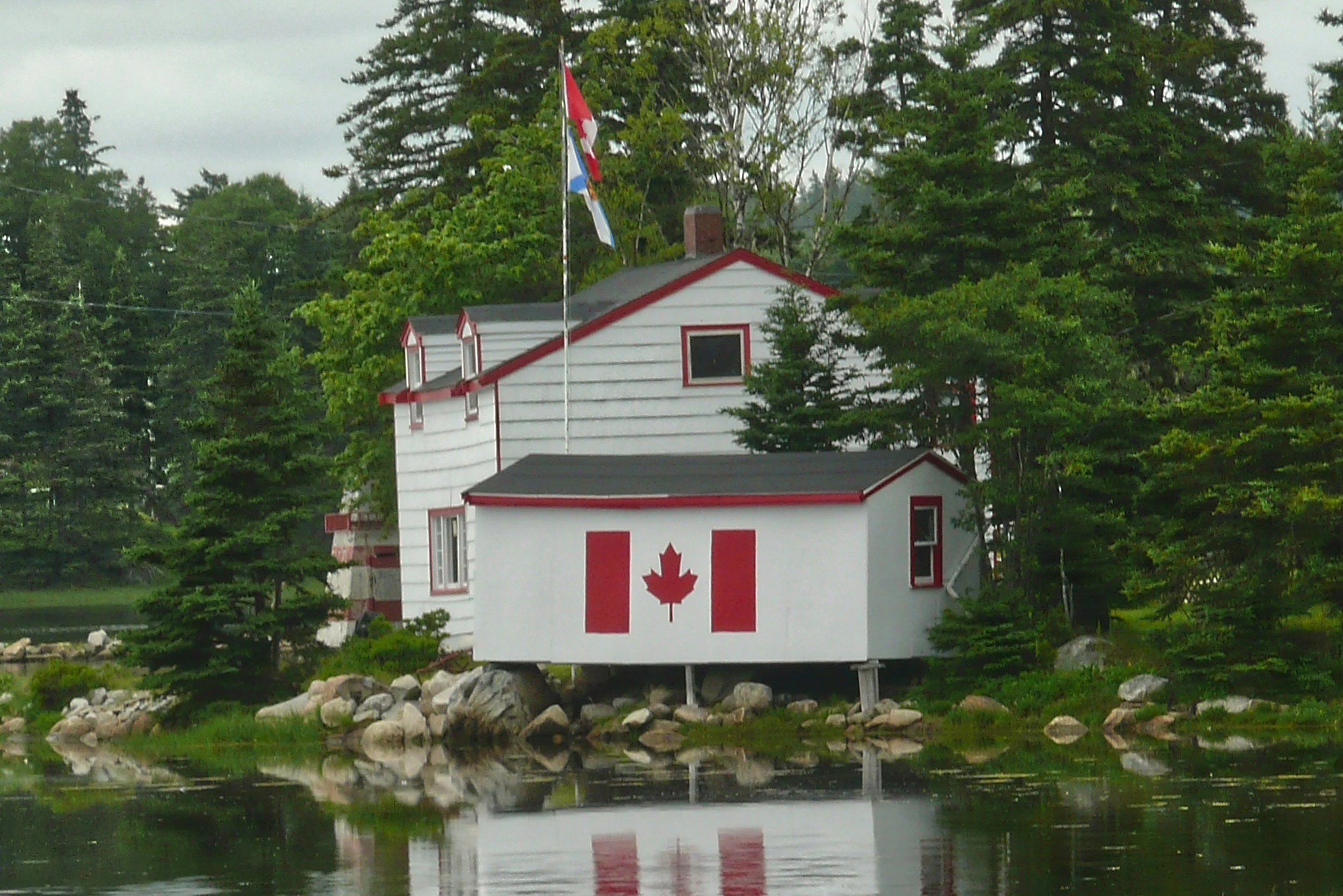 Canada Housing Market 2025: Home Sales Rise, Prices Hit $673,000