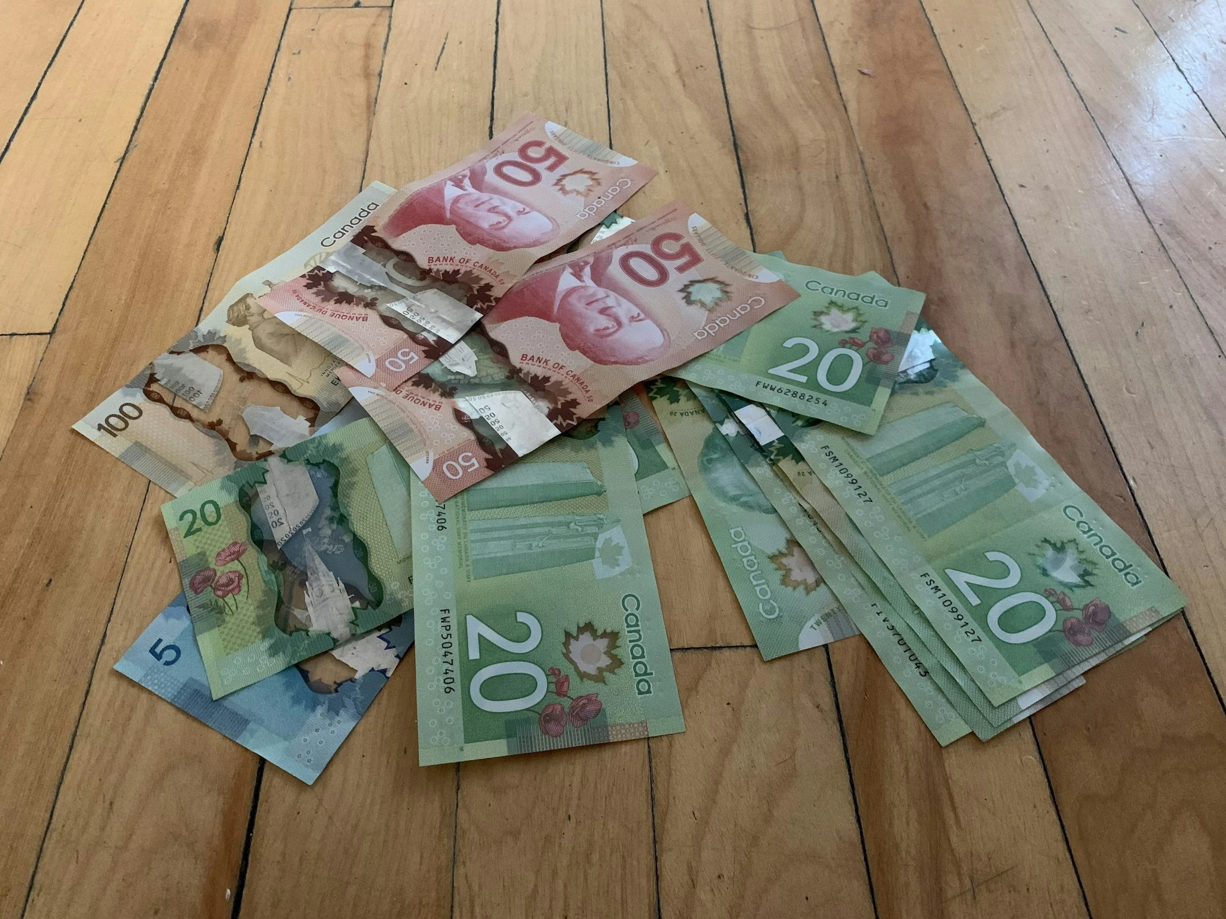 Best High-Interest Savings Accounts (HISAs) in Canada for November/December 2025