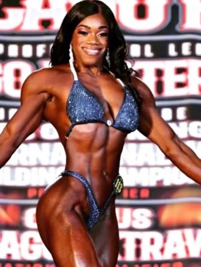Why Every Woman Should Lift Weights: What the Science Actually Says