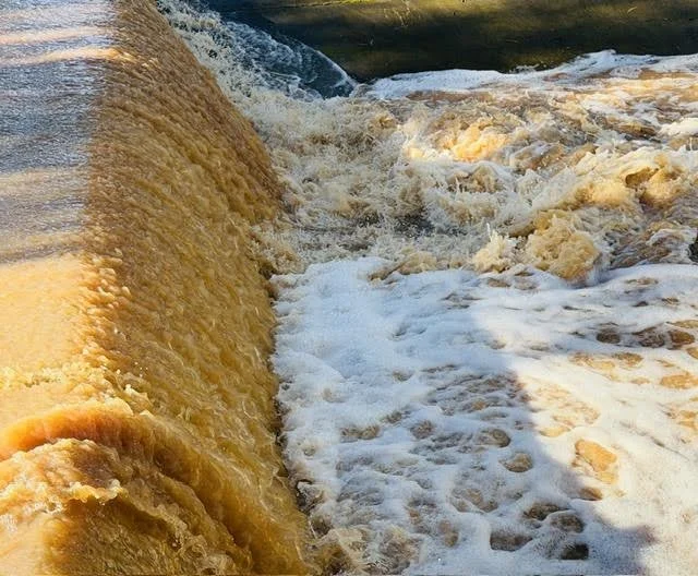 23. Leanne Barrie "Reef St Spillway, Wedderburn"