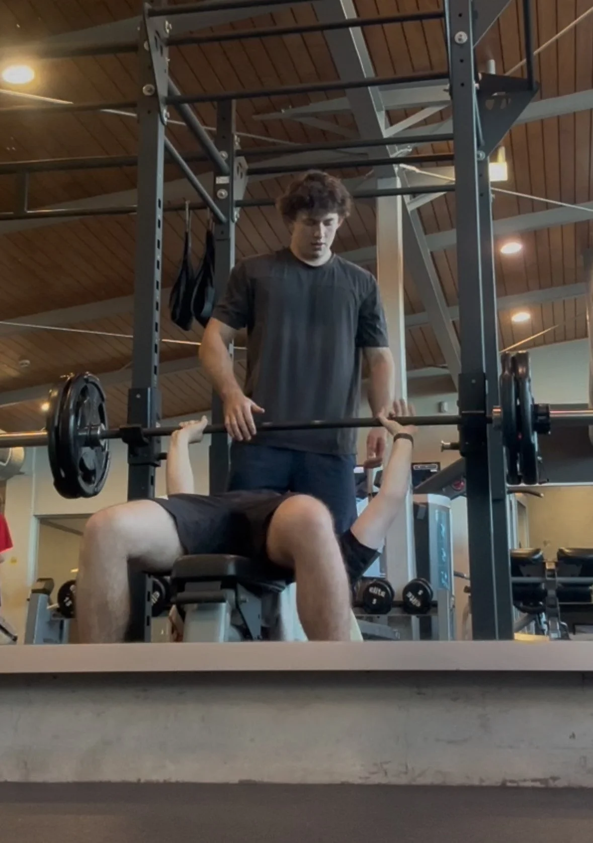 Online Personal Training vs Gym: Which Gets Better Results?