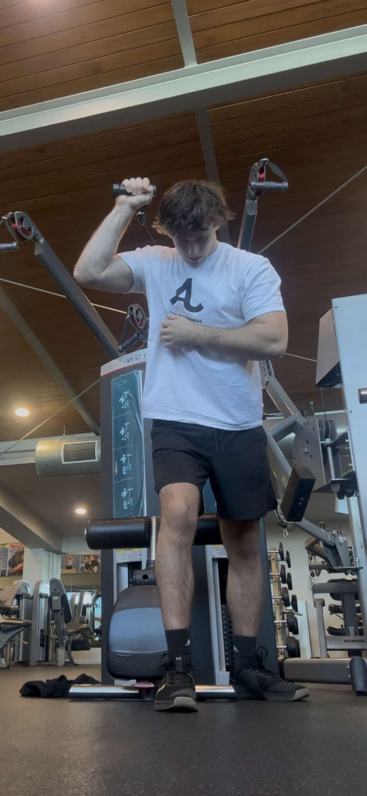 Powerbuilding vs Bodybuilding vs Powerlifting: Which Is Right for You?
