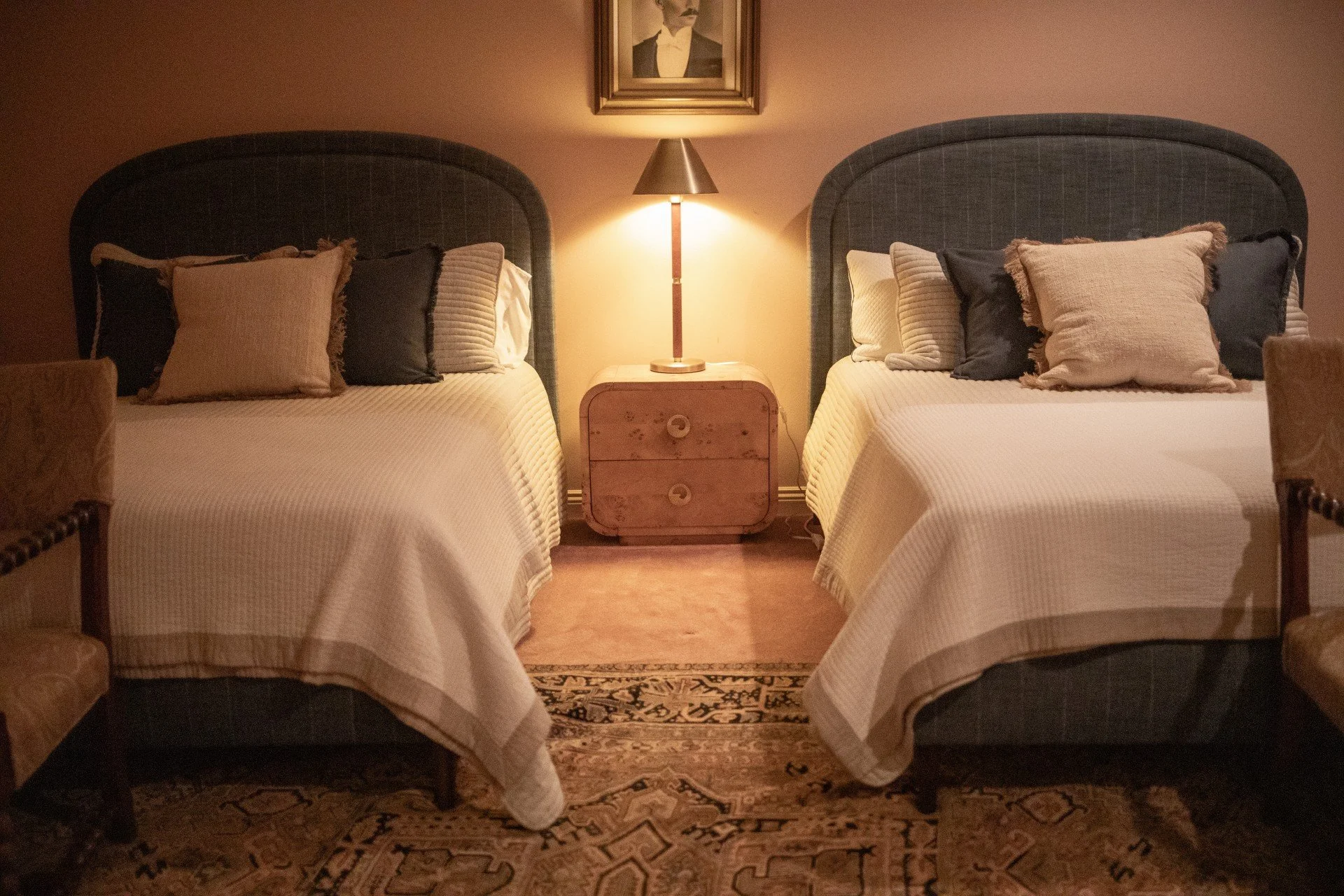 The Oak Room-featuring double queen beds